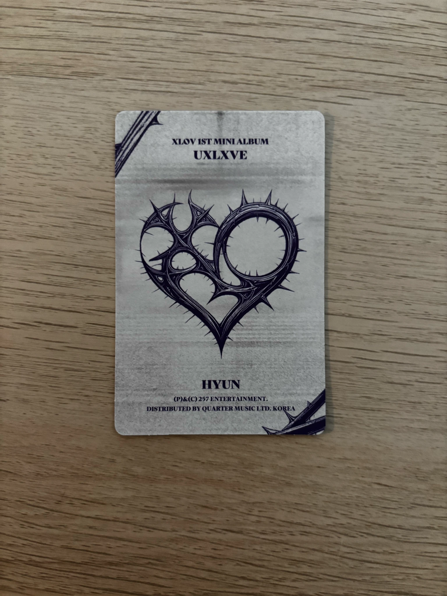 XLOV Hyun XLOV - Hyun - UXLXVE Album album photocard N version listing photo 2