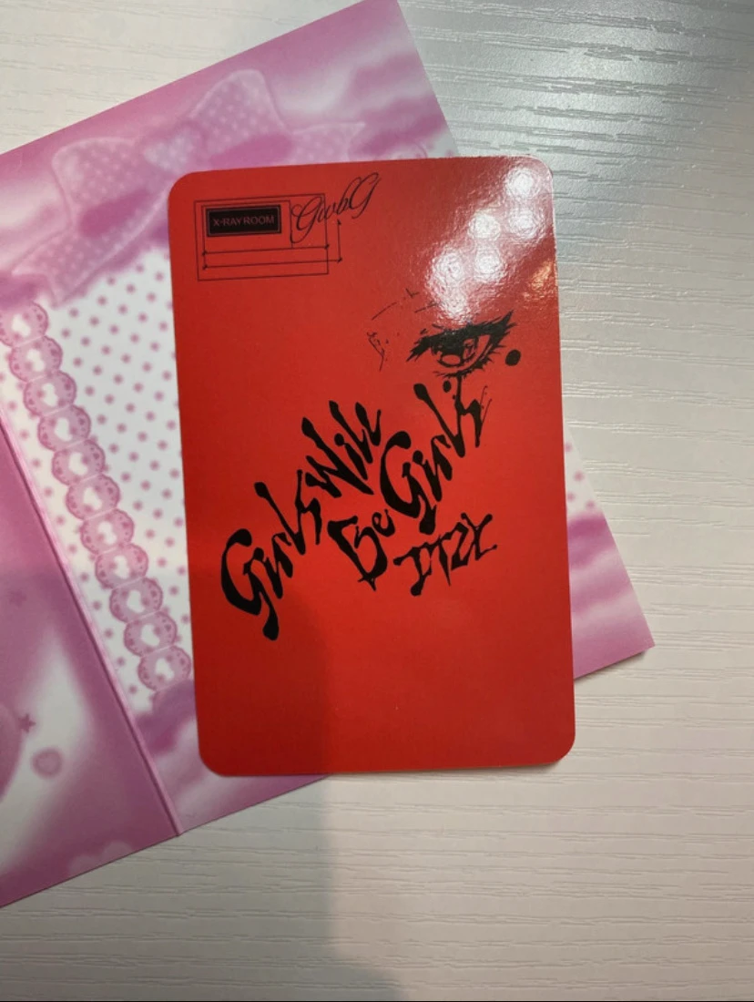 ITZY Yuna ITZY - Yuna - Girls Will Be Girls Album pre-order benefit fans shop listing photo 2