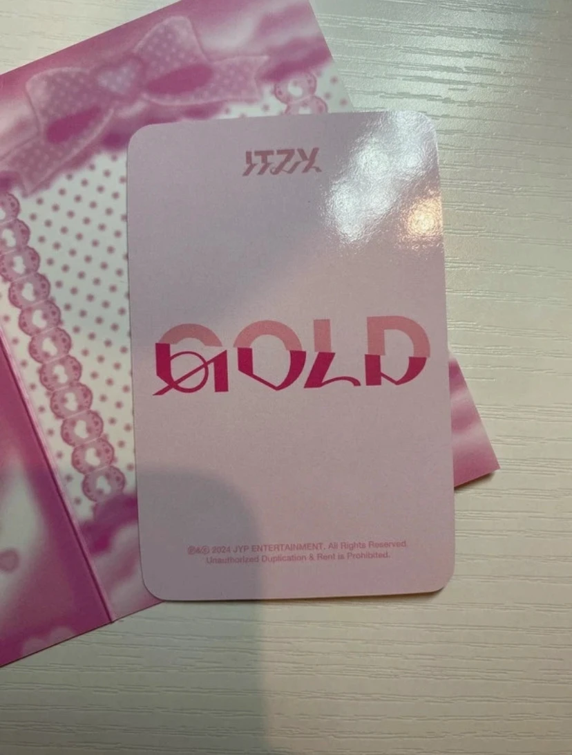ITZY Yuna ITZY - Yuna - GOLD Album pre-order benefit (pob) soundwave listing photo 2
