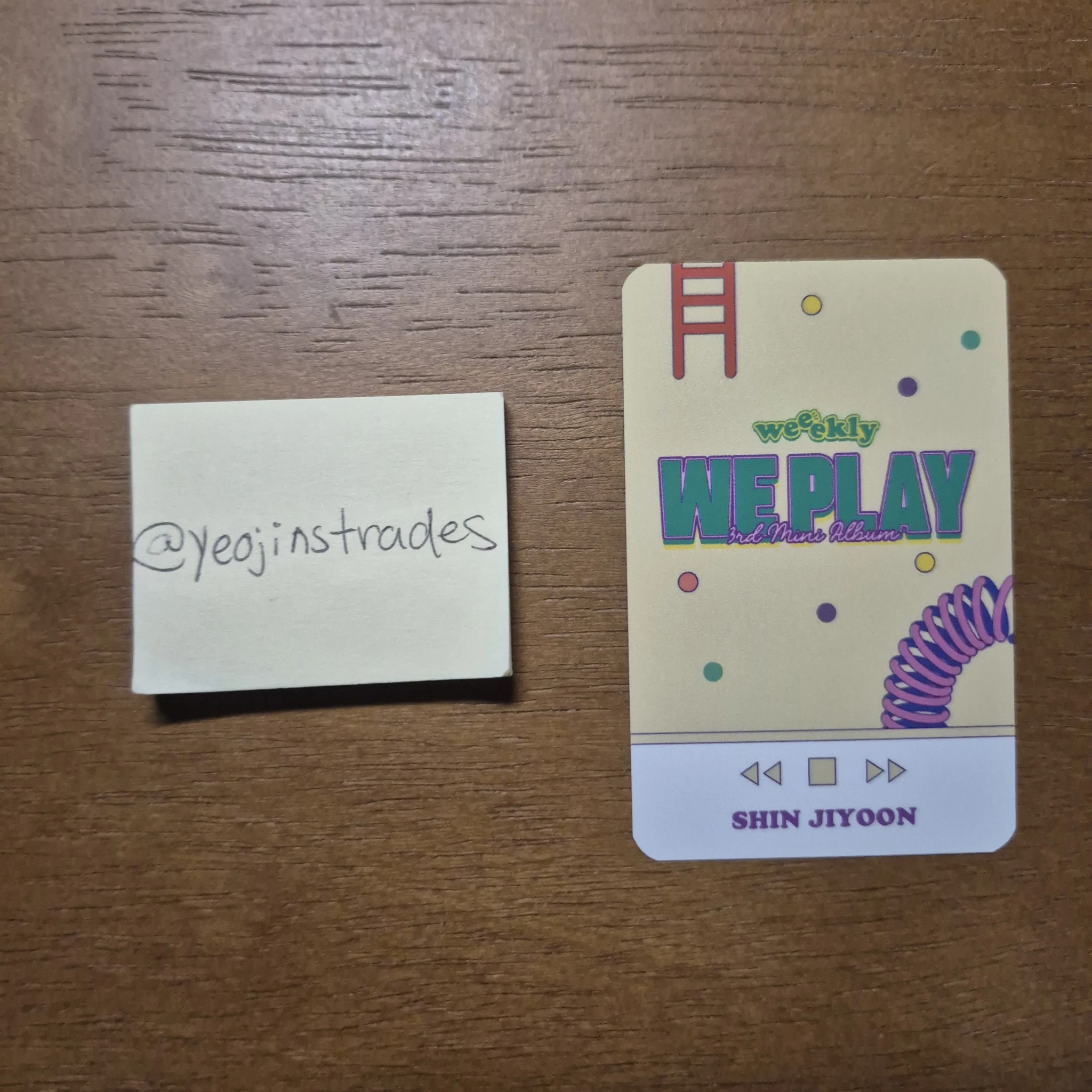 Weeekly Jiyoon Weeekly - Jiyoon - We Play Album mymusictaste (mmt) round 2 listing photo 2
