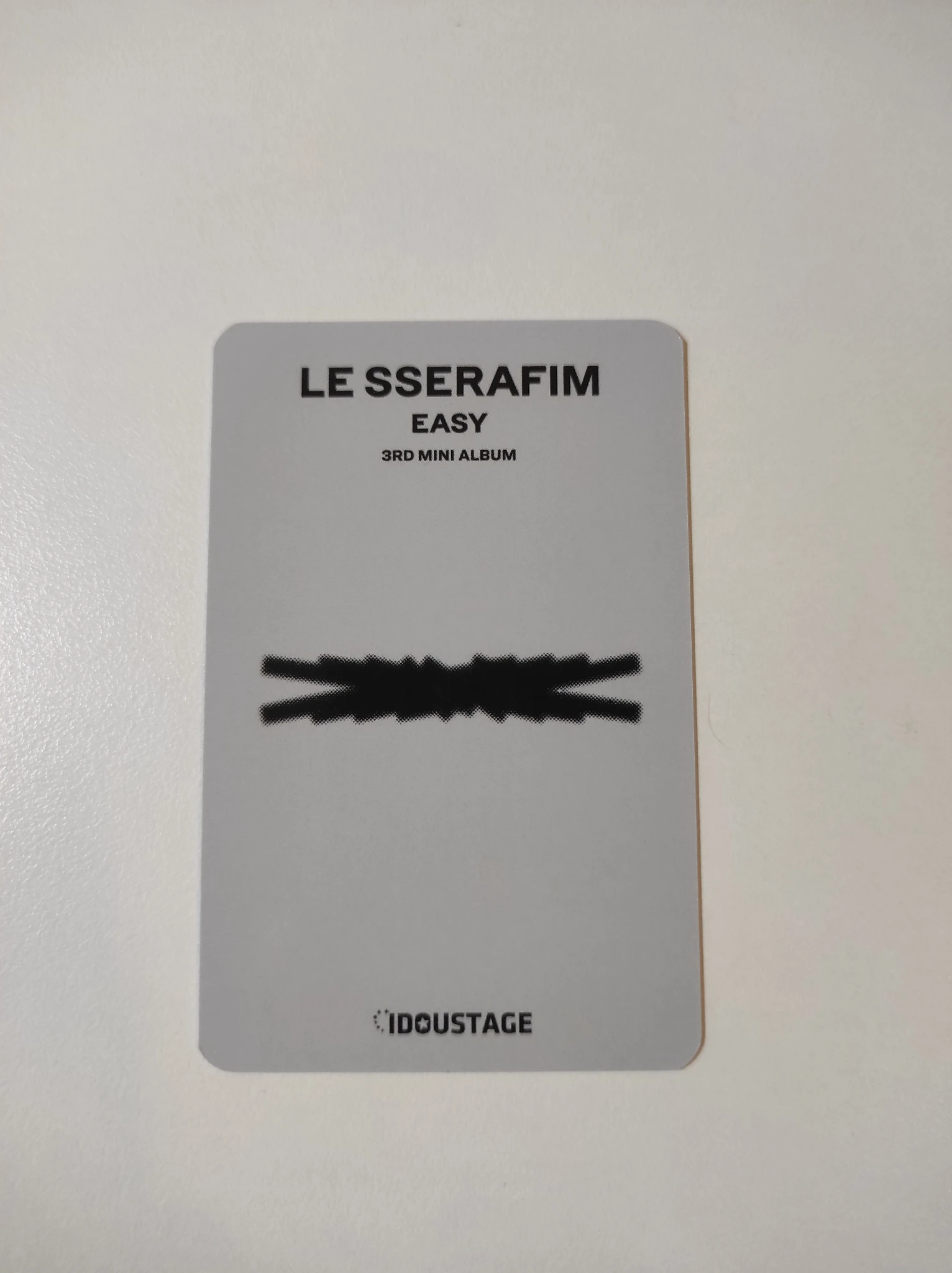 LE SSERAFIM Huh Yunjin LE SSERAFIM - Huh Yunjin - EASY Album idoustage lucky draw round 1 listing photo 2