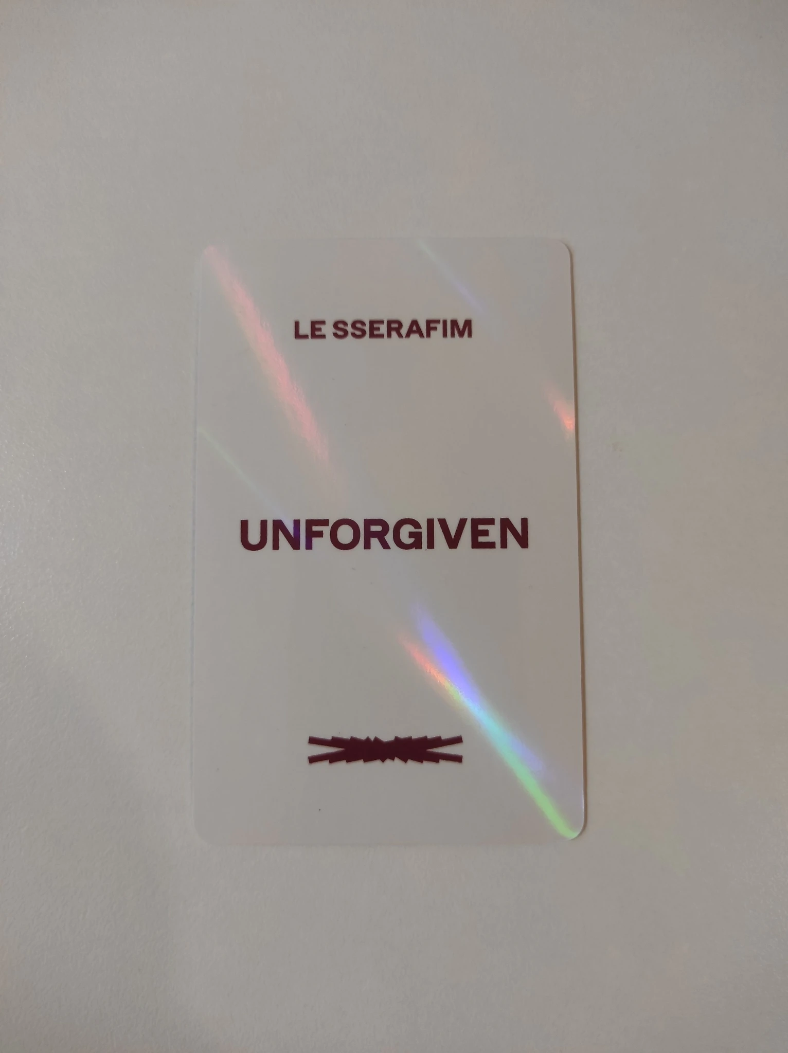 LE SSERAFIM Hong Eunchae LE SSERAFIM - Hong Eunchae - UNFORGIVEN Album KMStation pob (pre-order benefit) holographic (hologram) listing photo 2