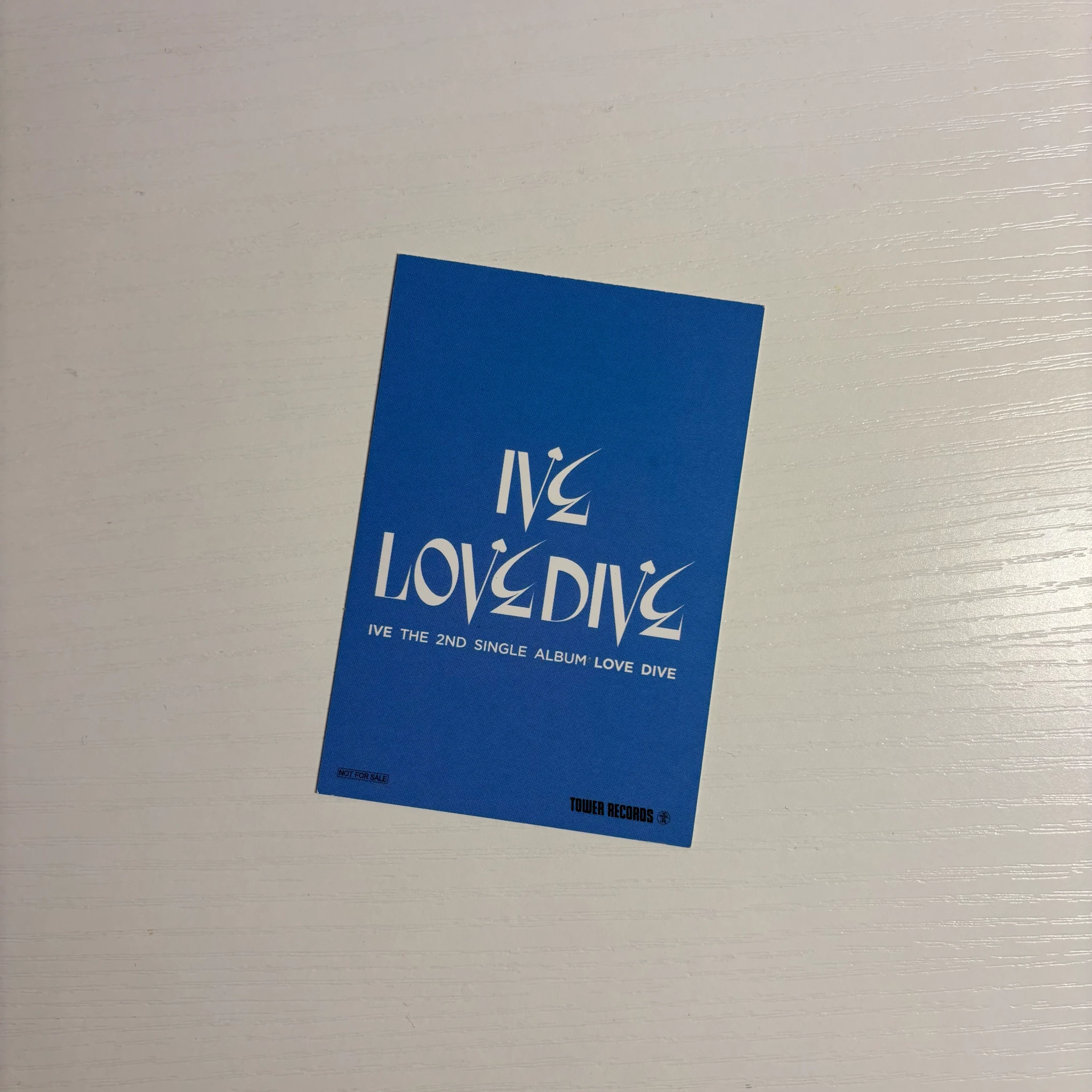IVE Leeseo IVE - Leeseo - LOVE DIVE Album listing photo 2