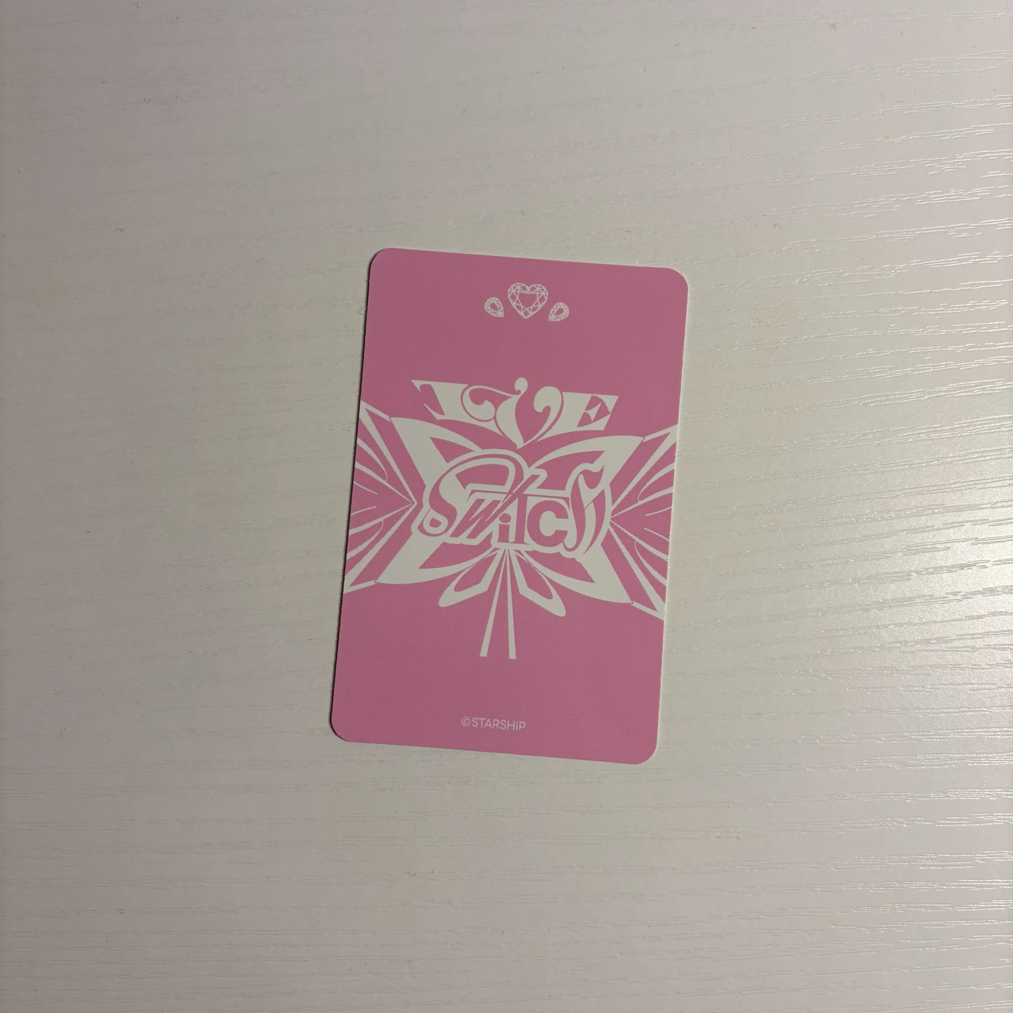 IVE Leeseo IVE - Leeseo - IVE SWITCH x LINE FRIENDS POP-UP STORE Event trading card random pack A version listing photo 2