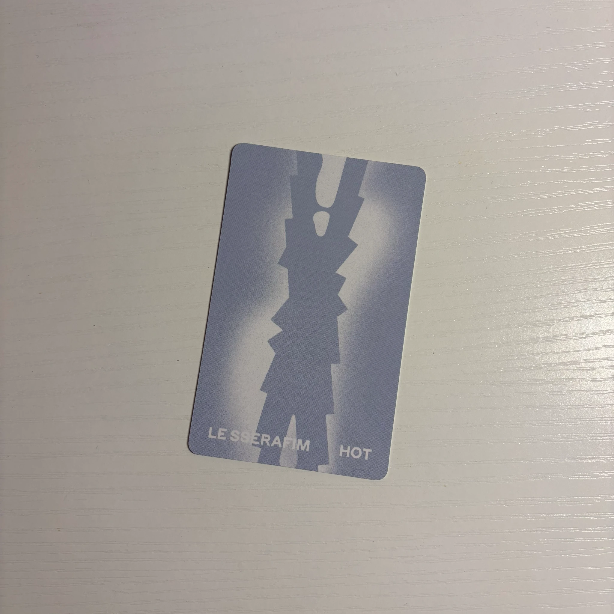 LE SSERAFIM LE SSERAFIM - HOT Album pob (pre-order benefit) weverse japan shop (wvj) holographic (hologram) listing photo 2