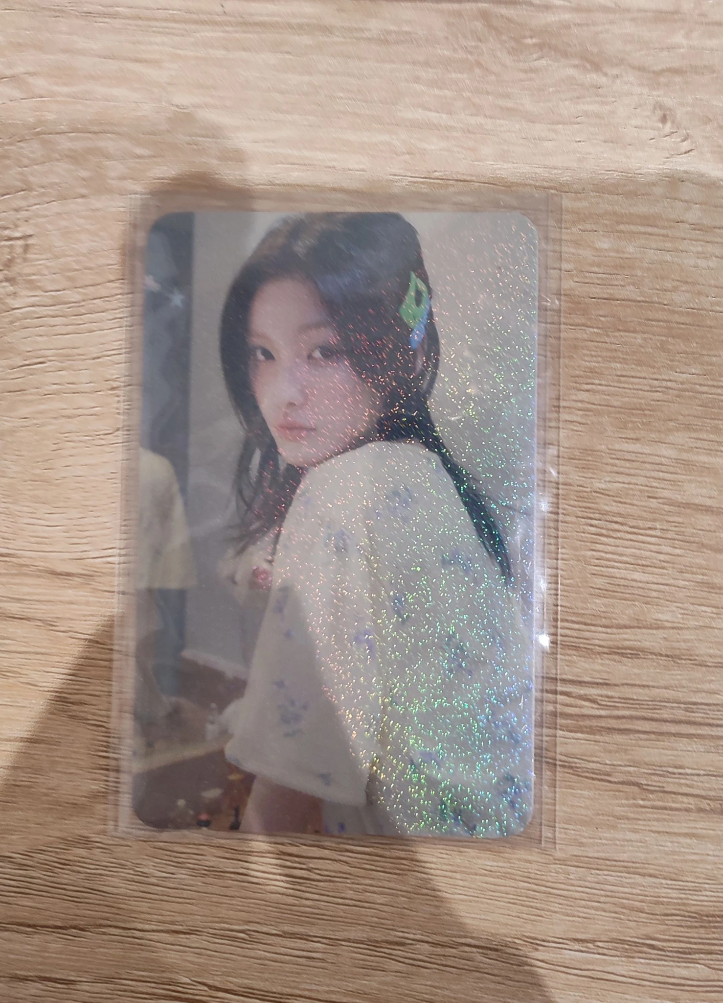 ILLIT Iroha ILLIT - Iroha - MAMIHLAPINATAPAI Album musicplant (music plant) holographic (hologram) pob (pre-order benefit) listing photo 2