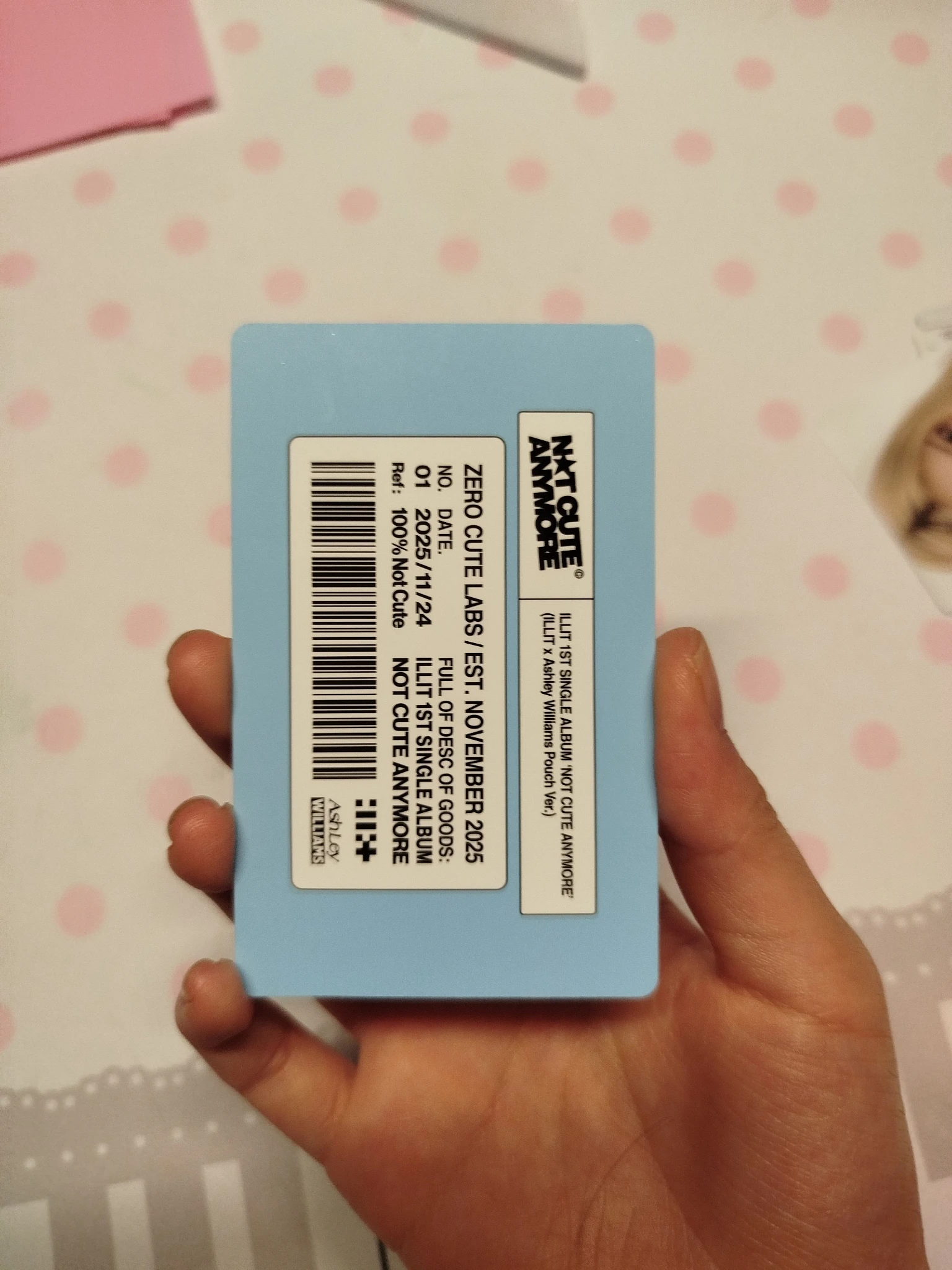 ILLIT Yunah ILLIT - NOT CUTE ANYMORE Album ashley williams pouch version album photocard listing photo 2