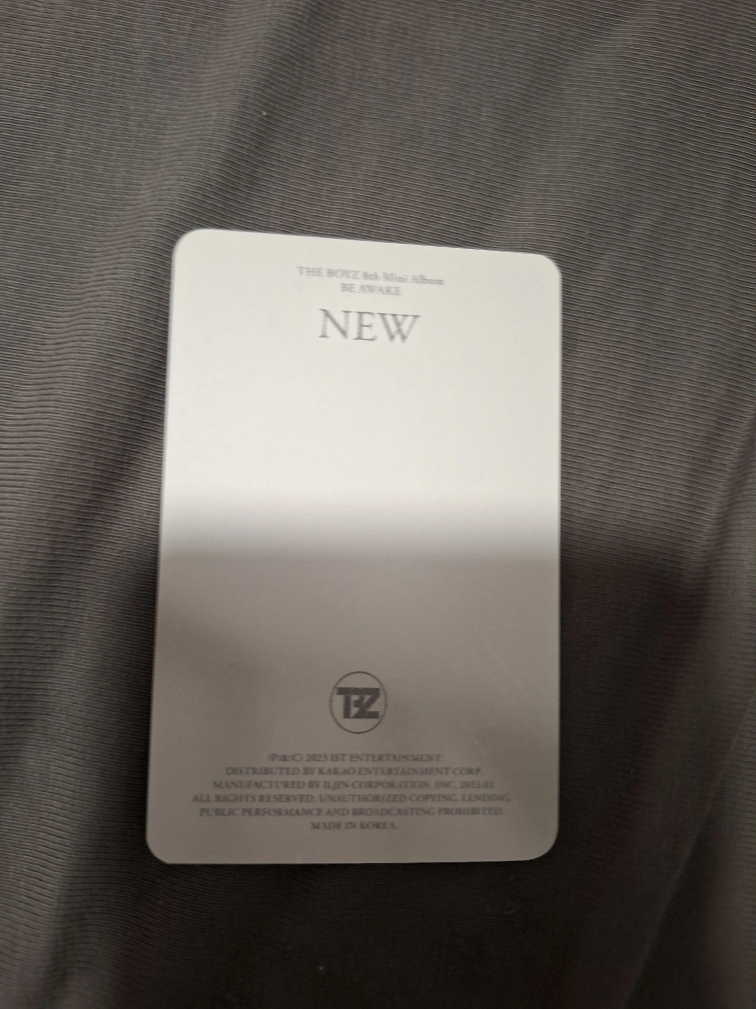 THE BOYZ New THE BOYZ - New - Be Awake Album album photocard realize version listing photo 2