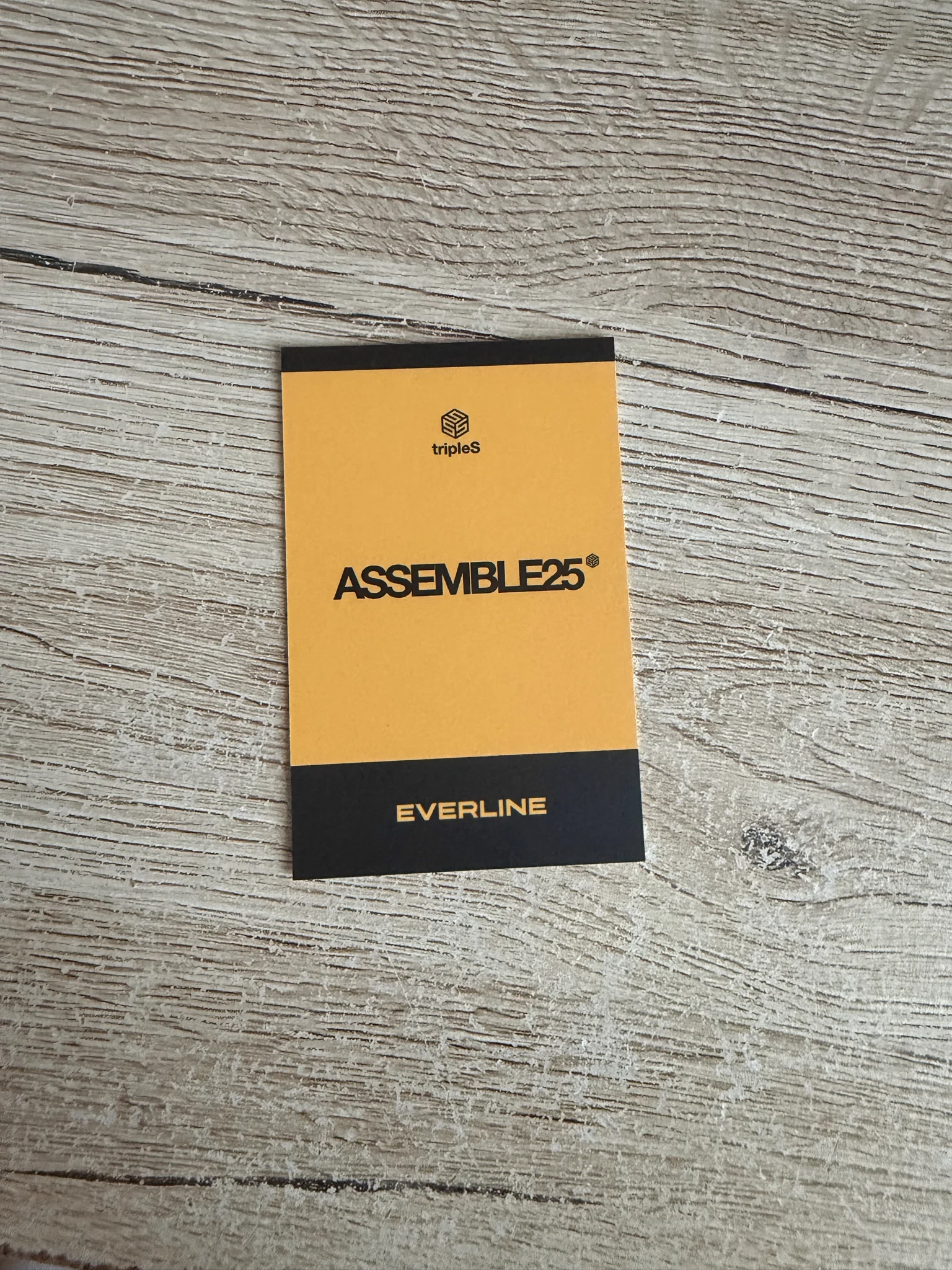 tripleS Mayu tripleS - Mayu - Assemble25 Album everline round 9 fansign listing photo 2