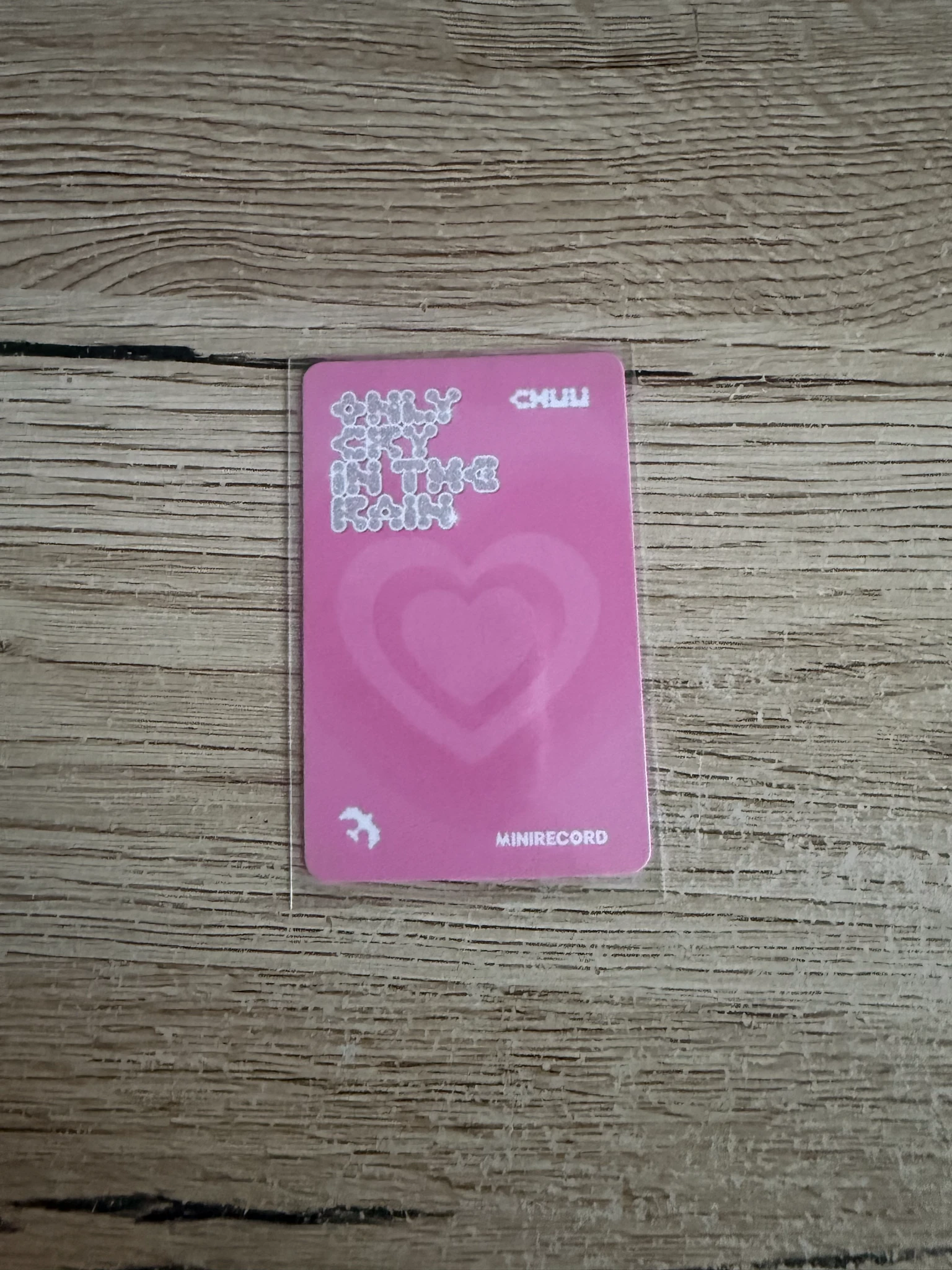 Chuu Chuu Chuu - Chuu - Only cry in the rain Album minirecord shop video call (fancall) round 3 listing photo 2