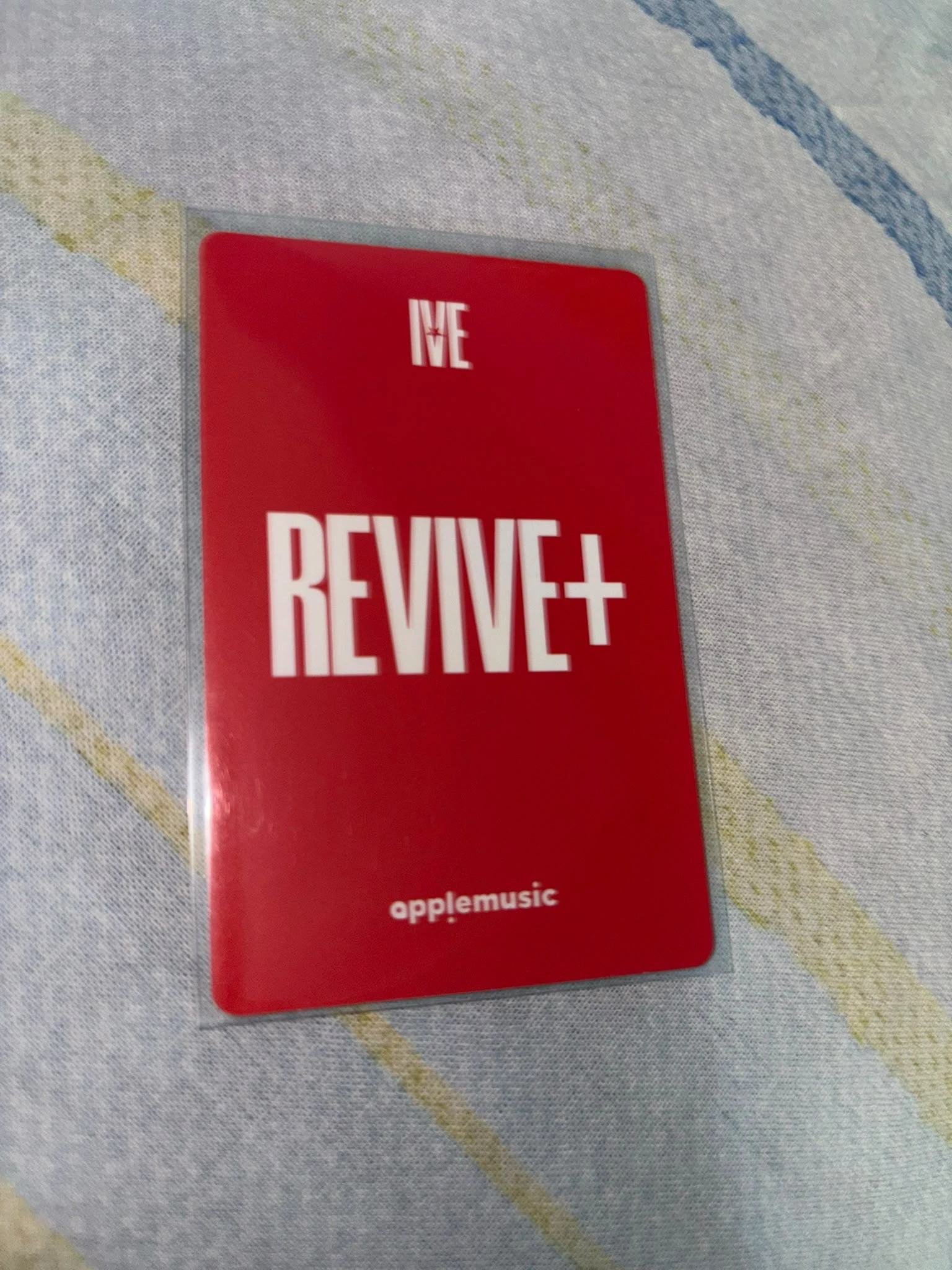 IVE Liz IVE - Liz - REVIVE+ Album apple music pob (pre-order benefit) listing photo 2