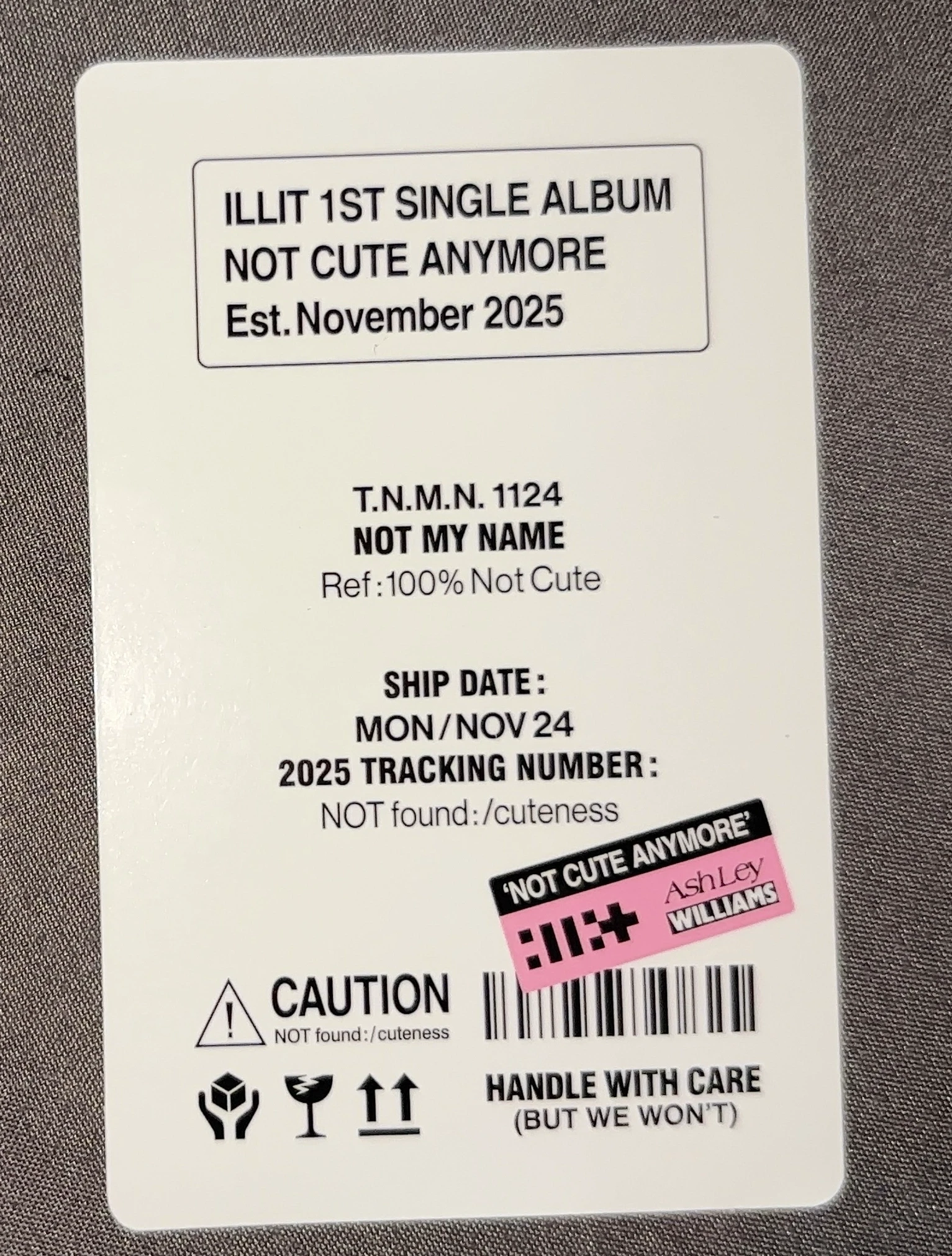 ILLIT Yunah ILLIT - NOT CUTE ANYMORE Album album photocard ashley williams pouch version listing photo 2