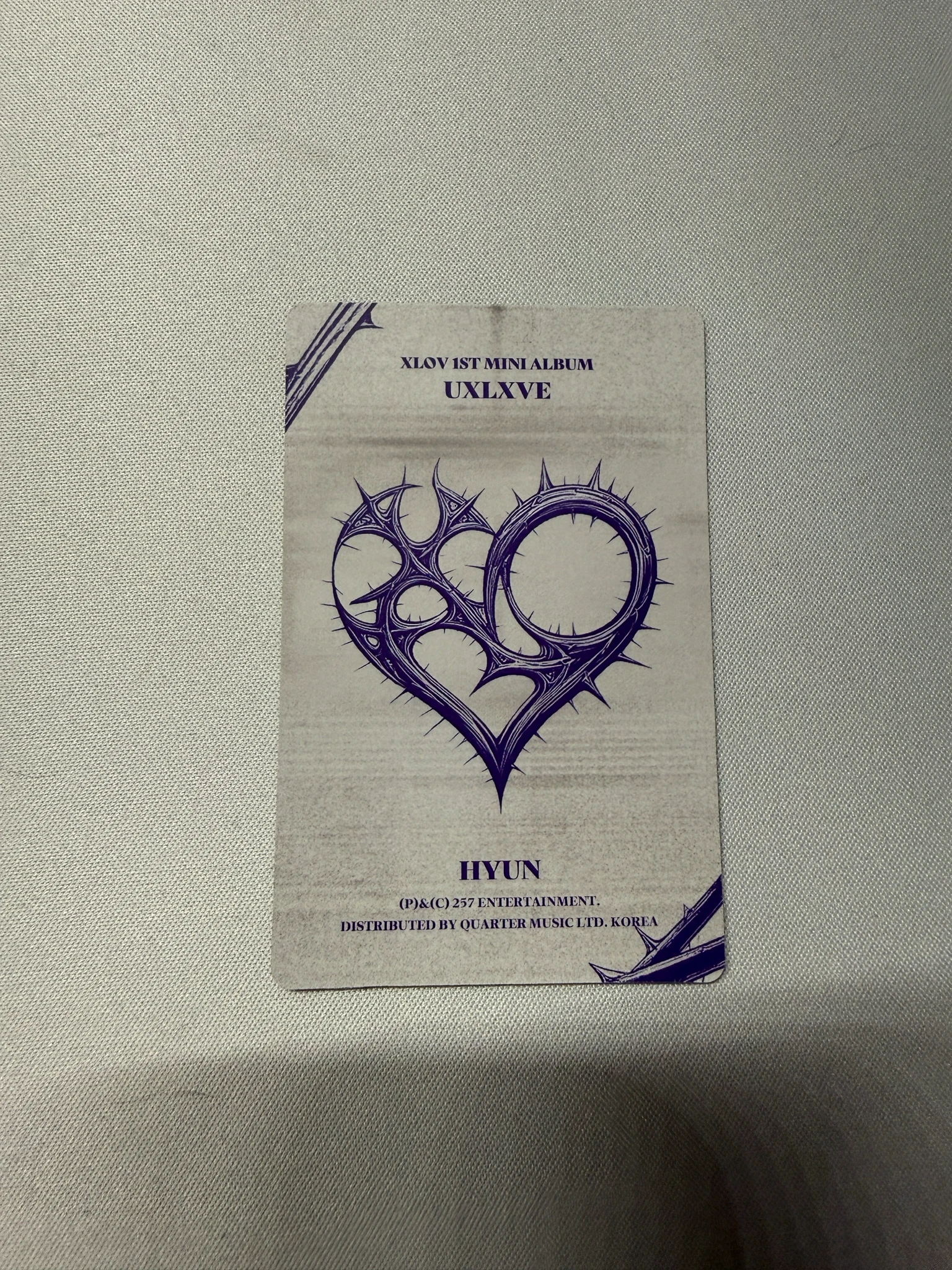 XLOV Hyun XLOV - Hyun - UXLXVE Album album photocard N version listing photo 2