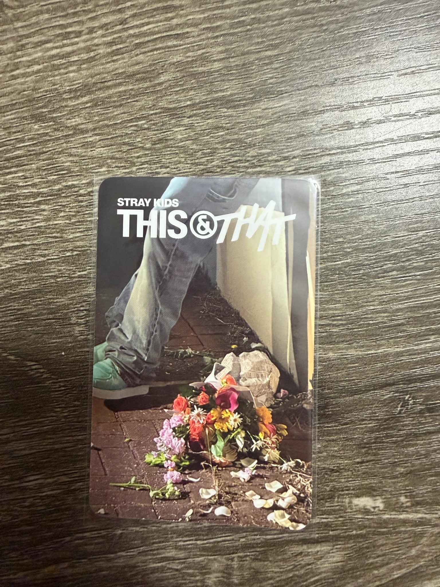 Stray Kids Hyunjin Stray Kids - Hyunjin - THIS & THAT Album album photocard first press only & version listing photo 2