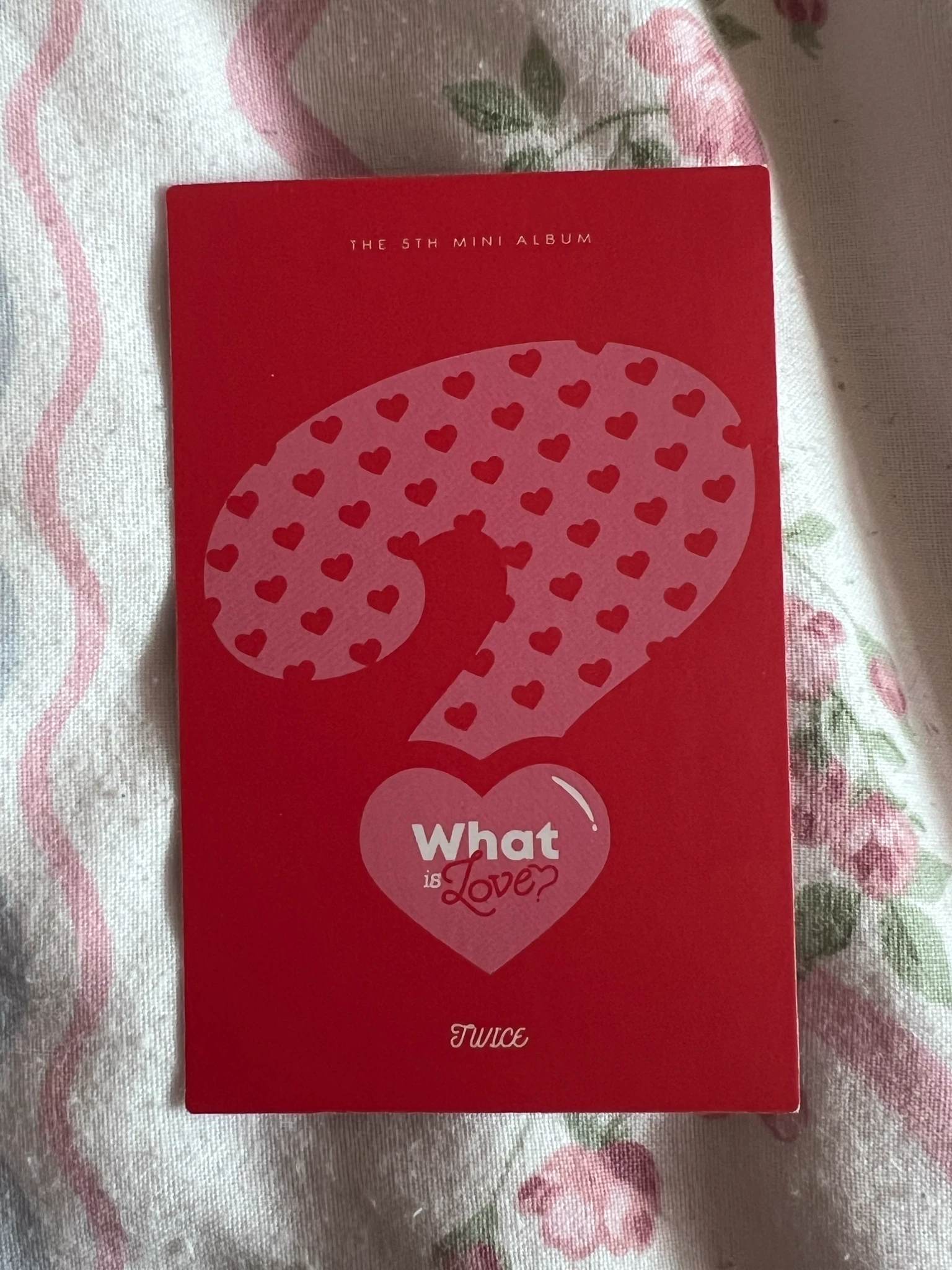 TWICE Momo TWICE-Momo-Album-what is love listing photo 2