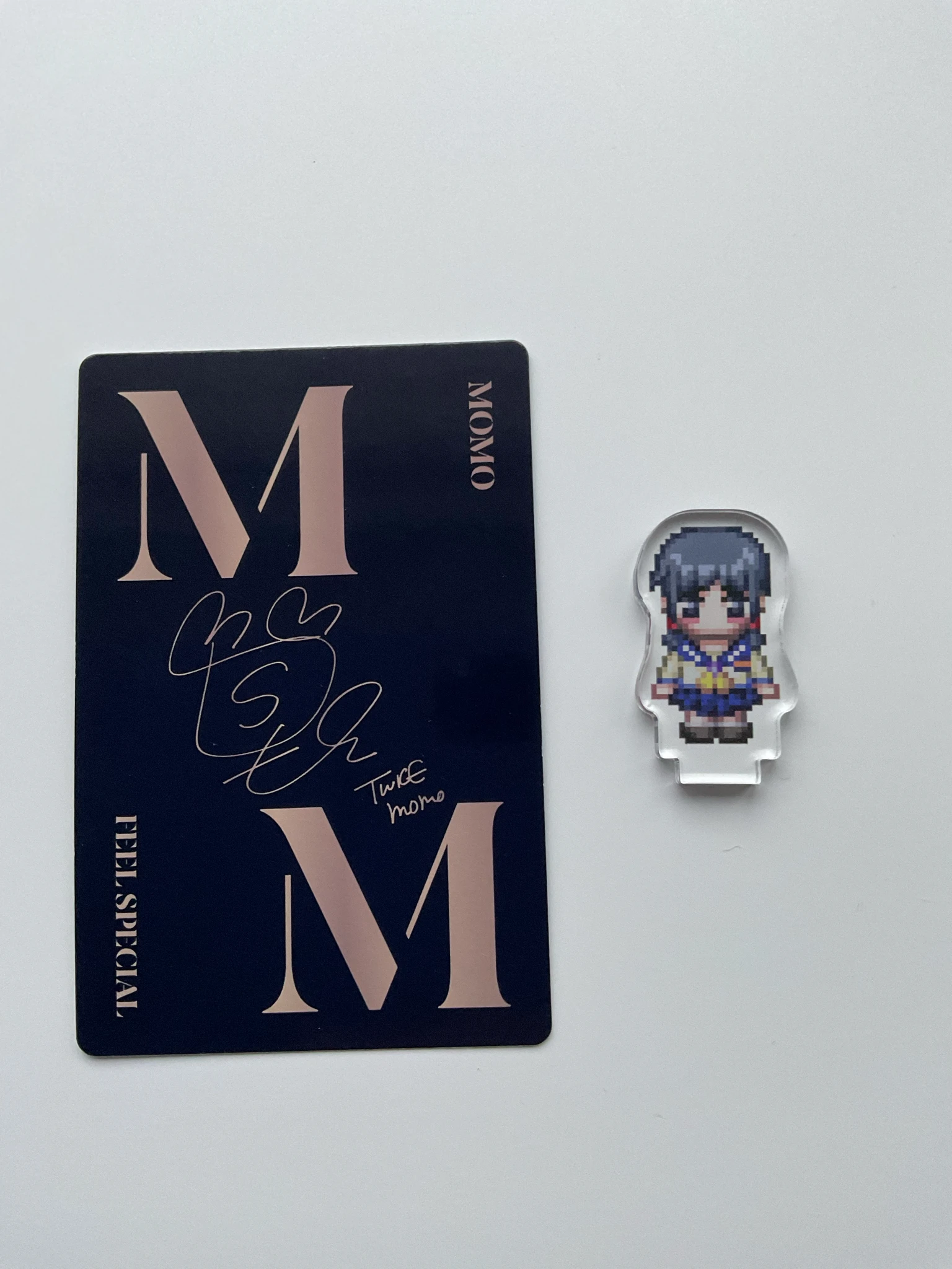 TWICE Momo TWICE - Momo - Feel Special Album pob (pre-order benefit) photocard set B version listing photo 2