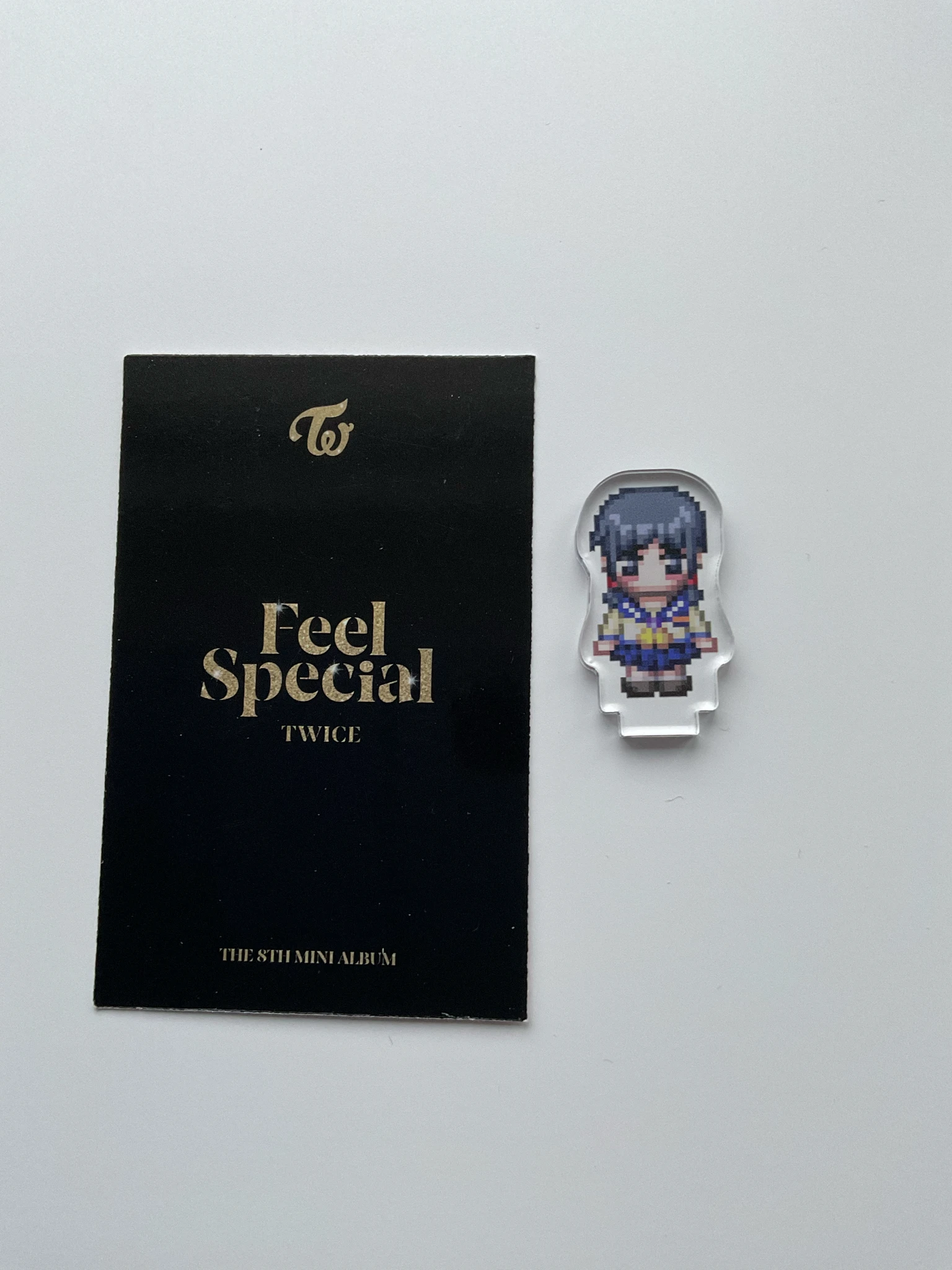 TWICE Momo TWICE-Momo-Album-feel special listing photo 2