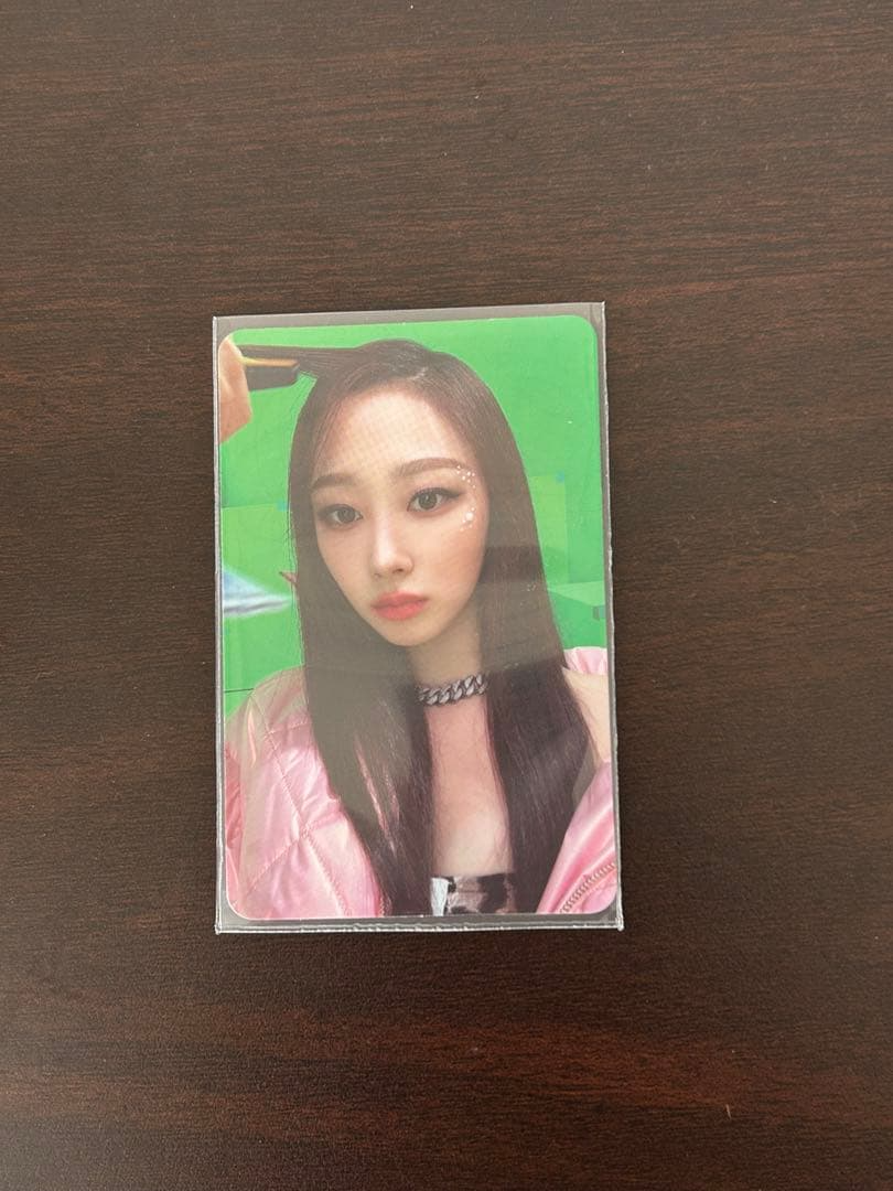 aespa Giselle aespa - Giselle - 2022 Winter SMTOWN: SMCU PALACE Album album photocard listing photo 2