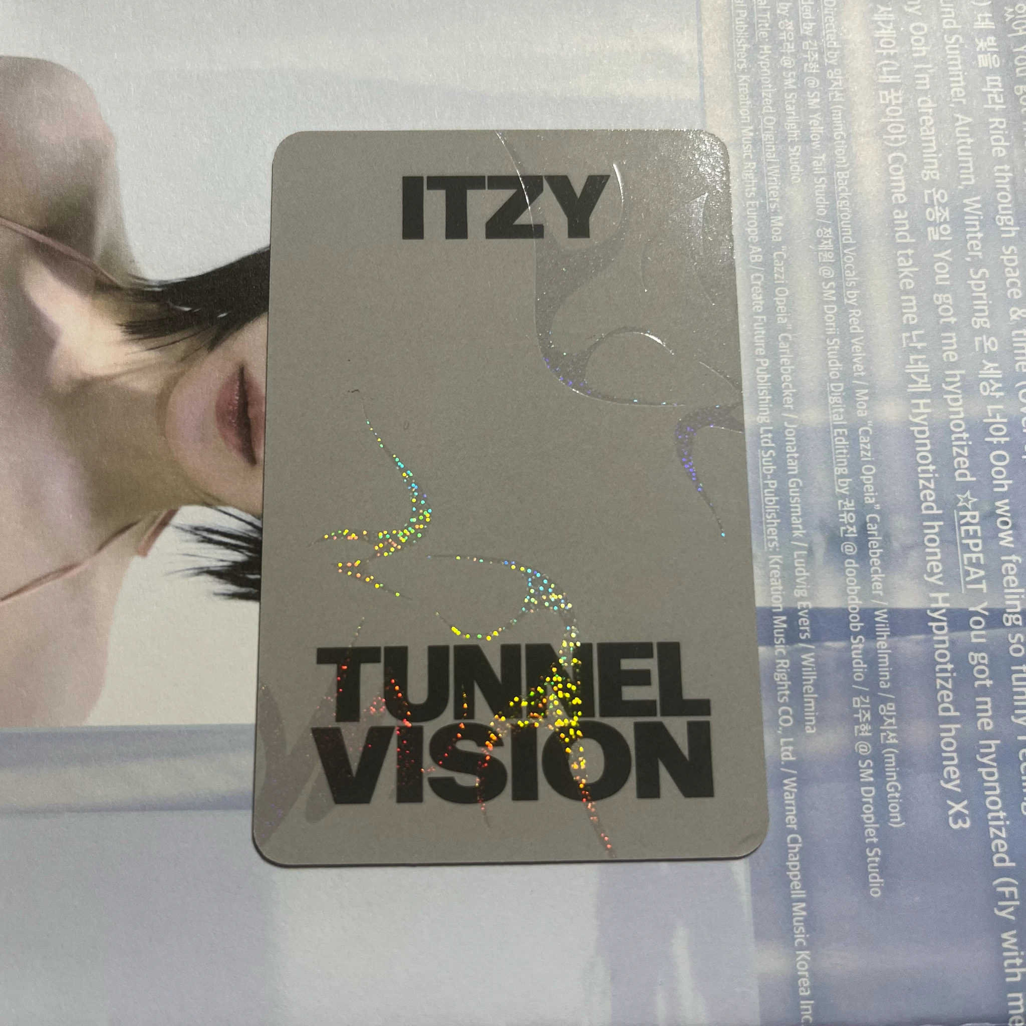 ITZY Lia ITZY - Lia - TUNNEL VISION Album album photocard photo projection version pre-order benefit (pob) listing photo 2