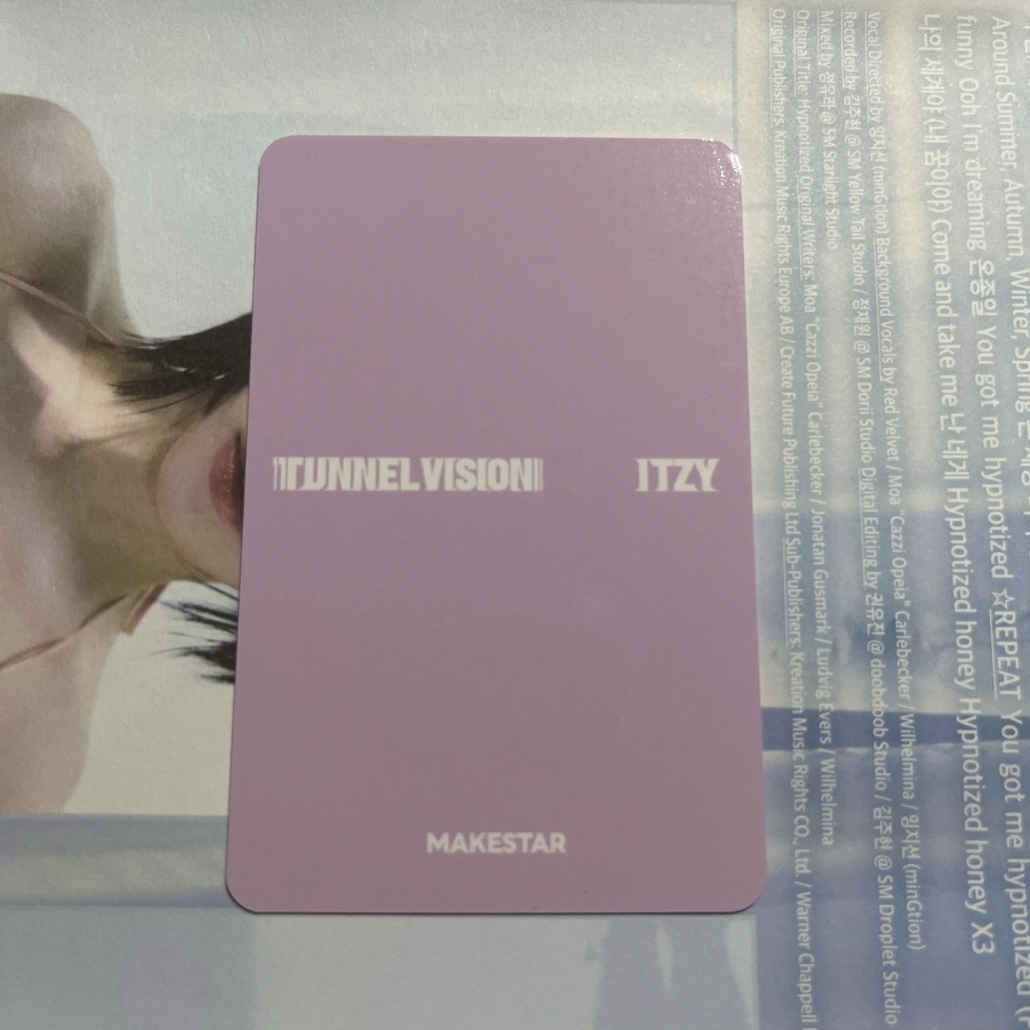 ITZY Lia ITZY - Lia - TUNNEL VISION Album makestar video call (fancall) round 8 listing photo 2
