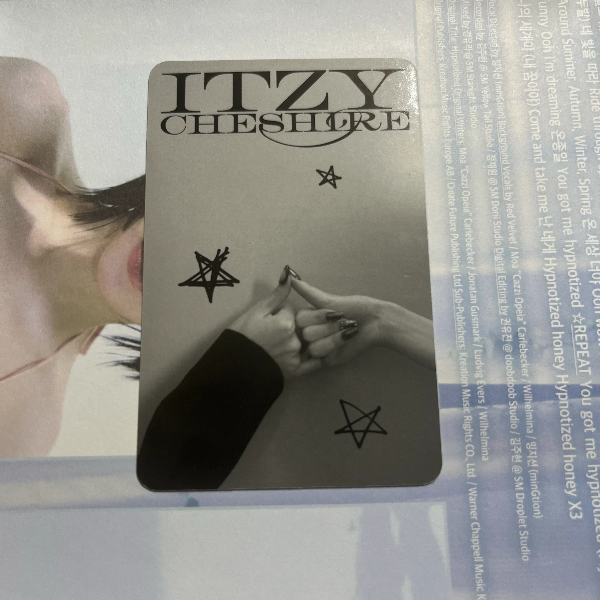 ITZY ITZY - Yeji & Lia - Cheshire Album album photocard standard version unit listing photo 2