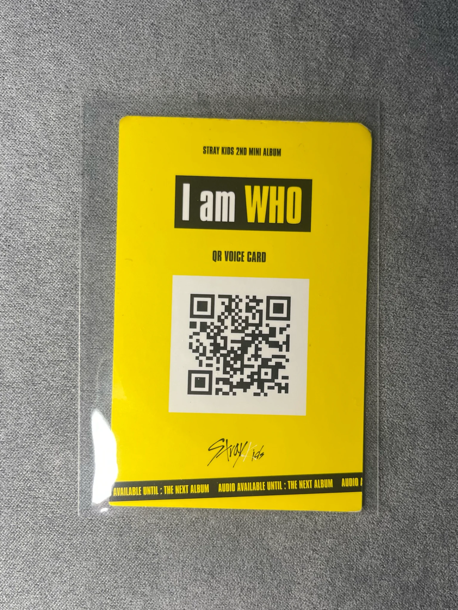Stray Kids Lee Know Stray Kids - Lee Know - I am WHO? Album album photocard behind ver. listing photo 2