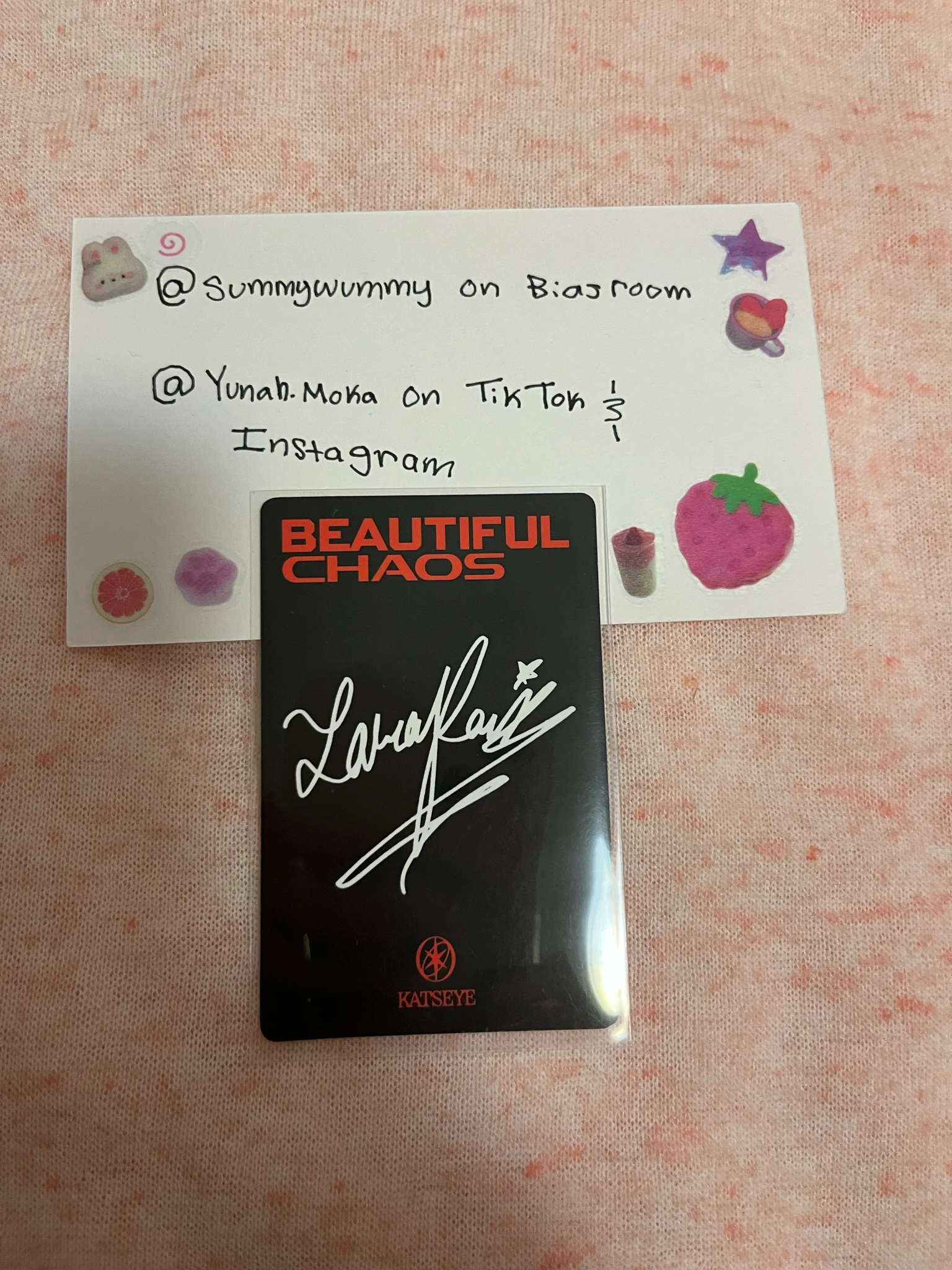 KATSEYE Lara KATSEYE - Lara - BEAUTIFUL CHAOS Album beautiful version album photocard listing photo 2