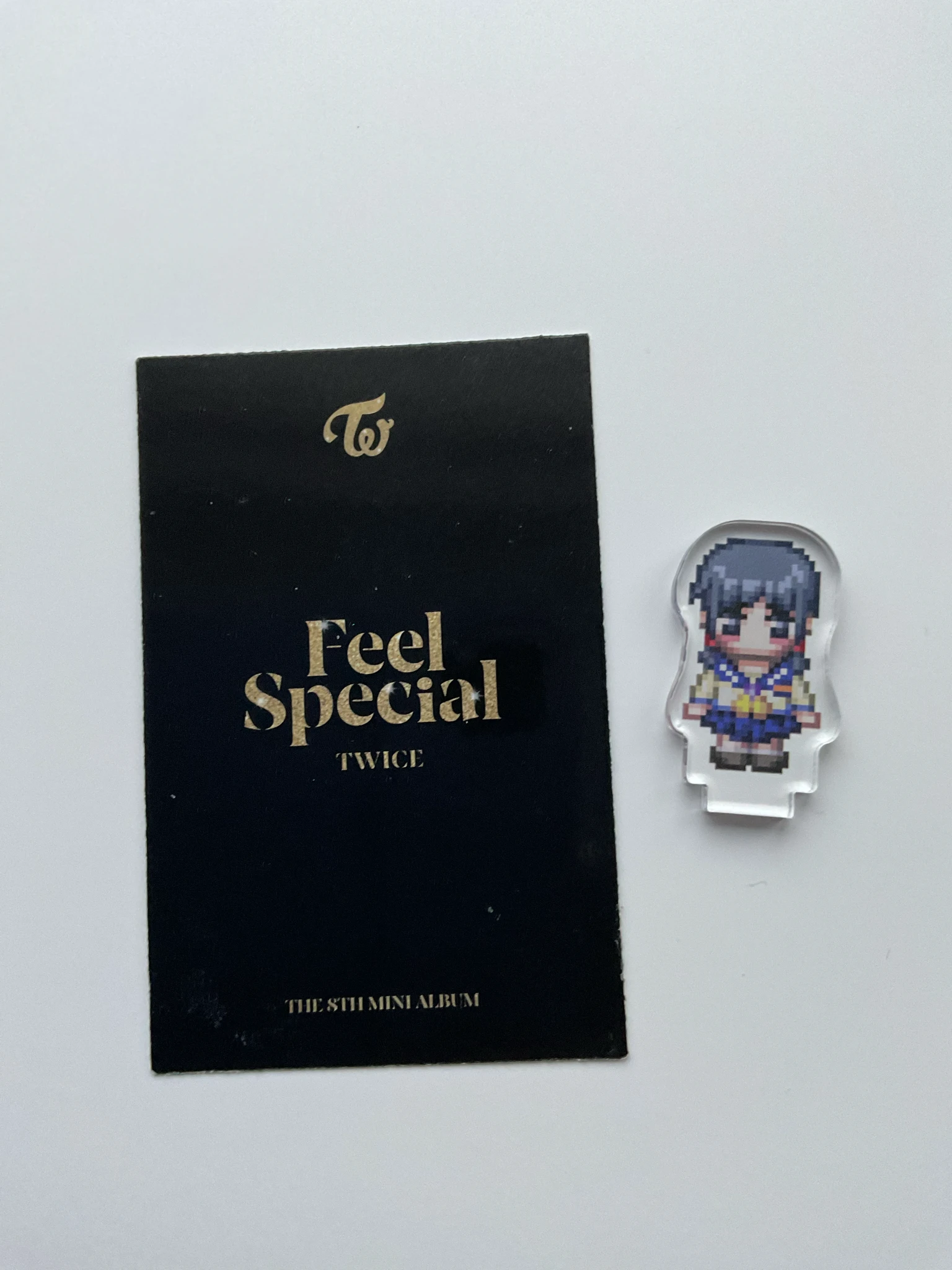 TWICE Momo TWICE-Momo-Album-feel special listing photo 2