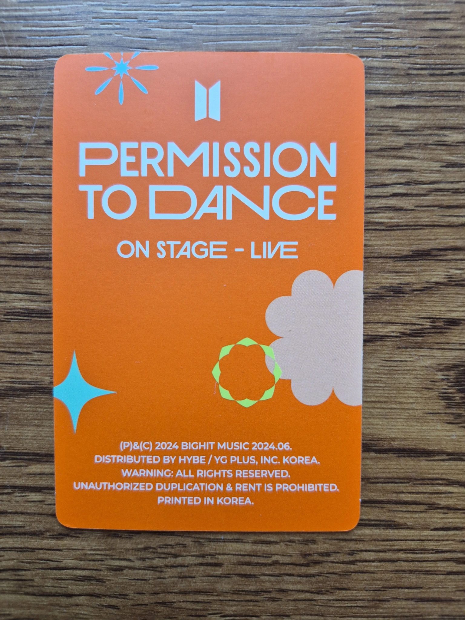 BTS V BTS-V-Album-Permission to Dance Live Album listing photo 2