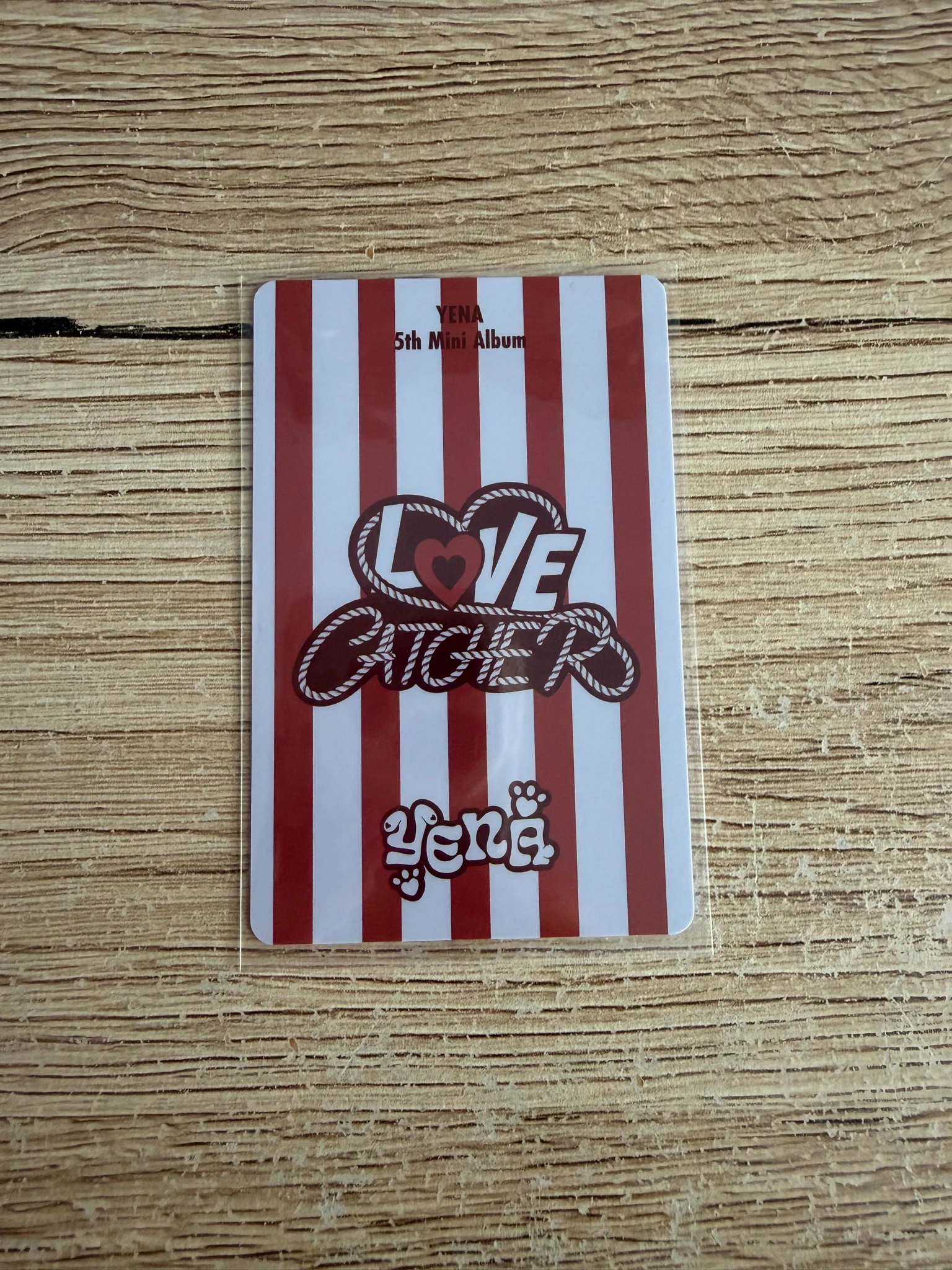 Yena Yena Yena - Yena - Love Catcher Album album photocard poca album cupid version listing photo 2