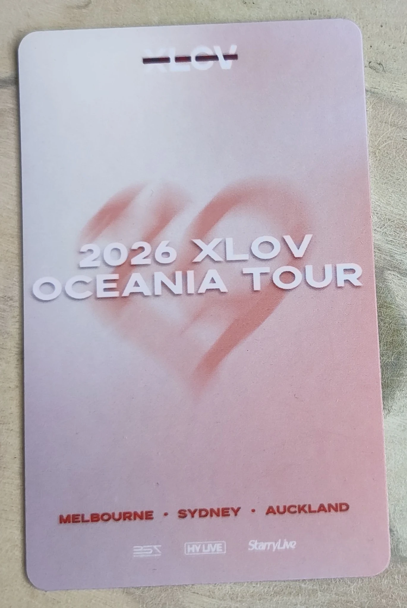 XLOV Hyun XLOV - Hyun - XLOV - Oceania Tour Event merch photocard photocard set B version listing photo 2