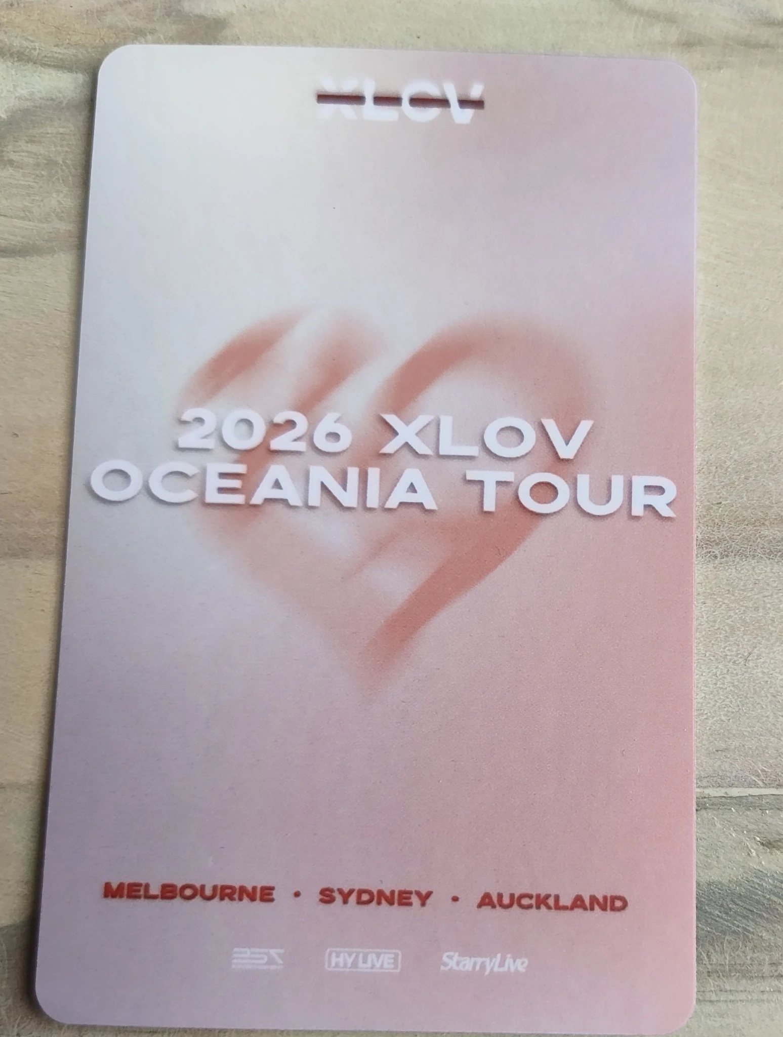 XLOV XLOV - Wumuti & Hyun - XLOV - Oceania Tour Event merch photocard purchase benefit listing photo 2