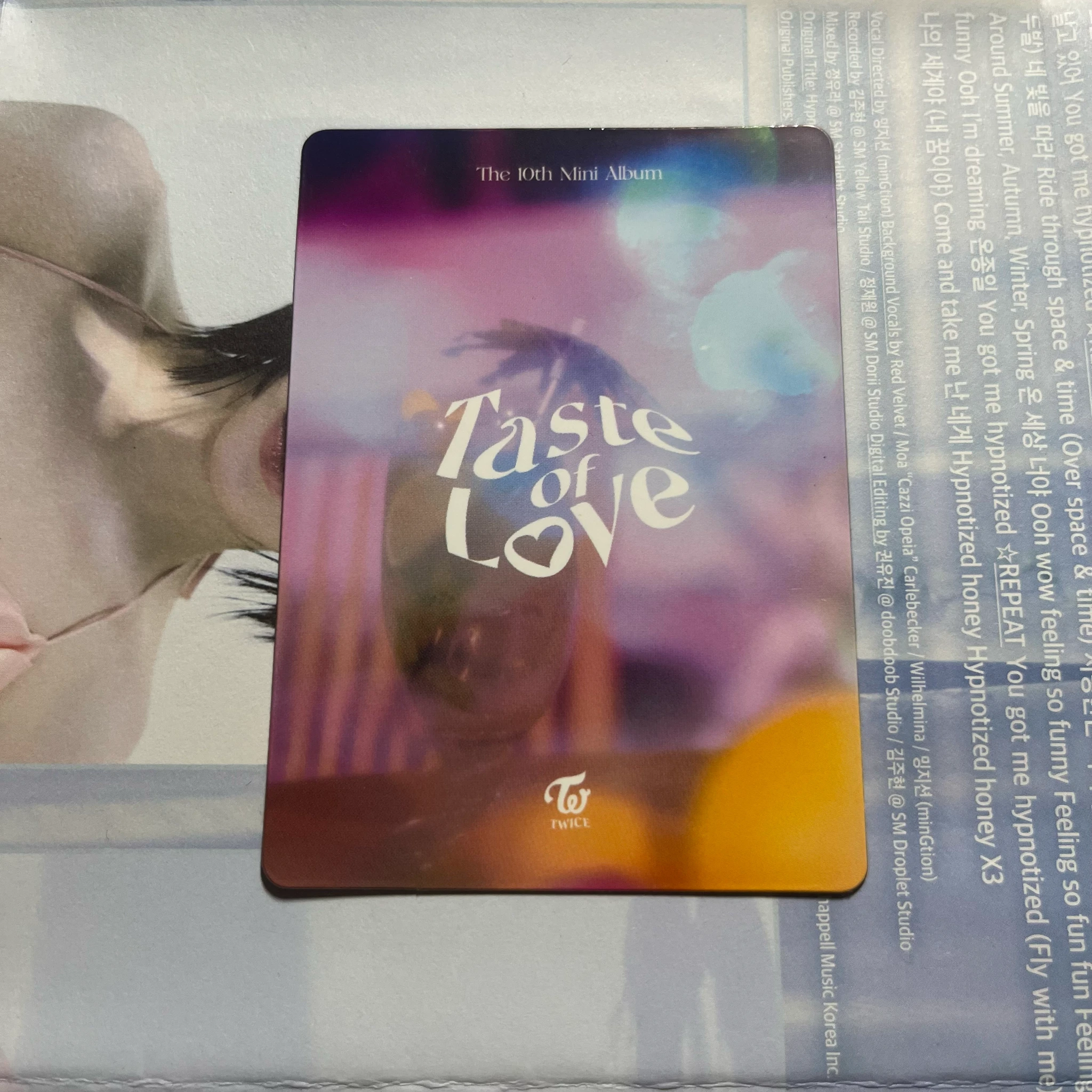 TWICE Sana TWICE - Sana - Taste of Love Album lenticular album inclusion listing photo 2