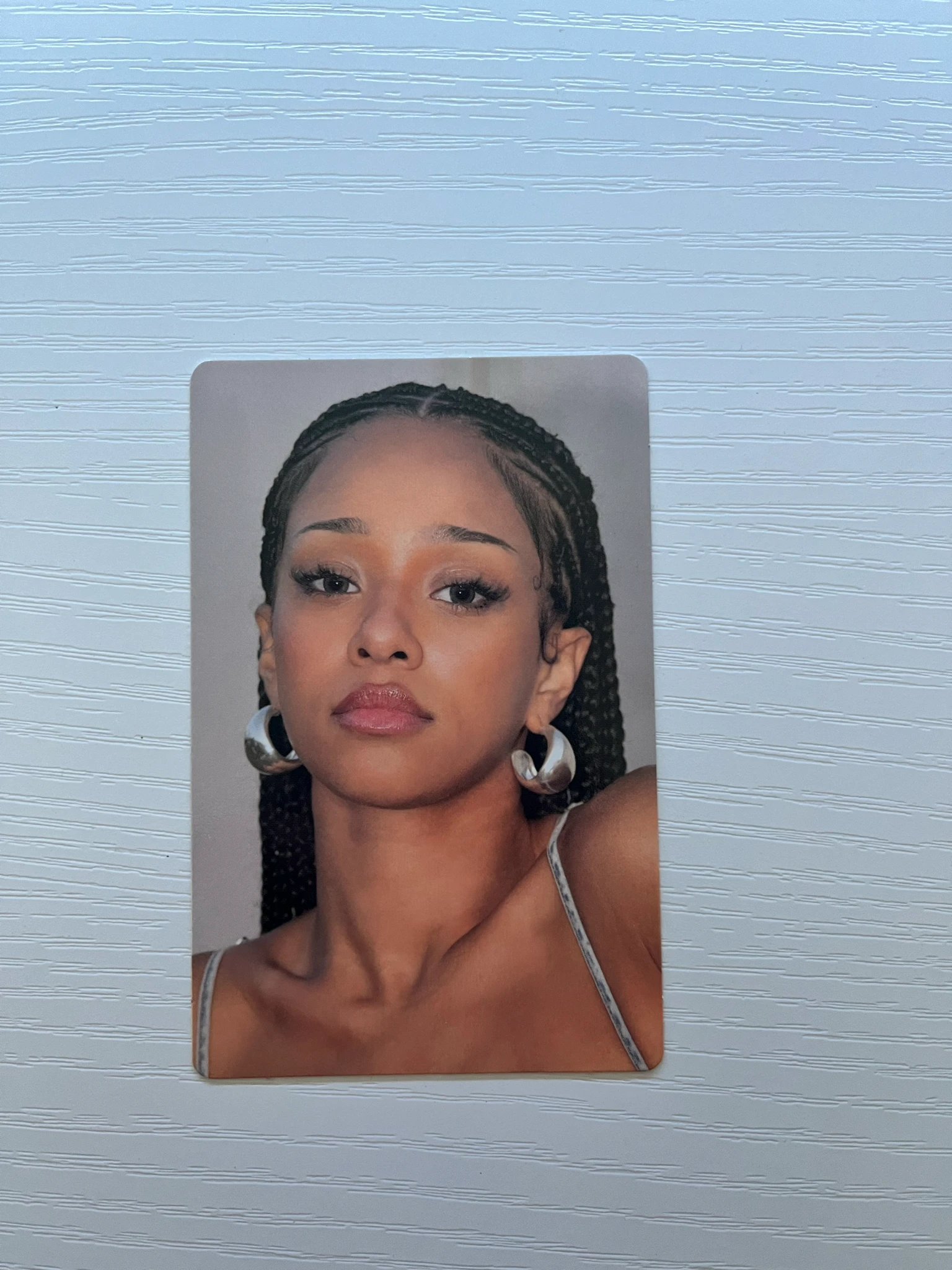 KATSEYE Manon KATSEYE - Manon - BEAUTIFUL CHAOS Album chaotic version album photocard listing photo 2
