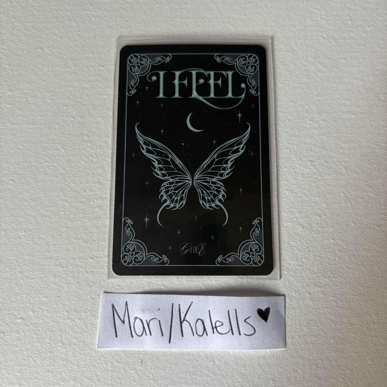 i-dle Minnie (G)I-DLE - Miyeon - I Feel Album standard version butterfly version album photocard listing photo 2