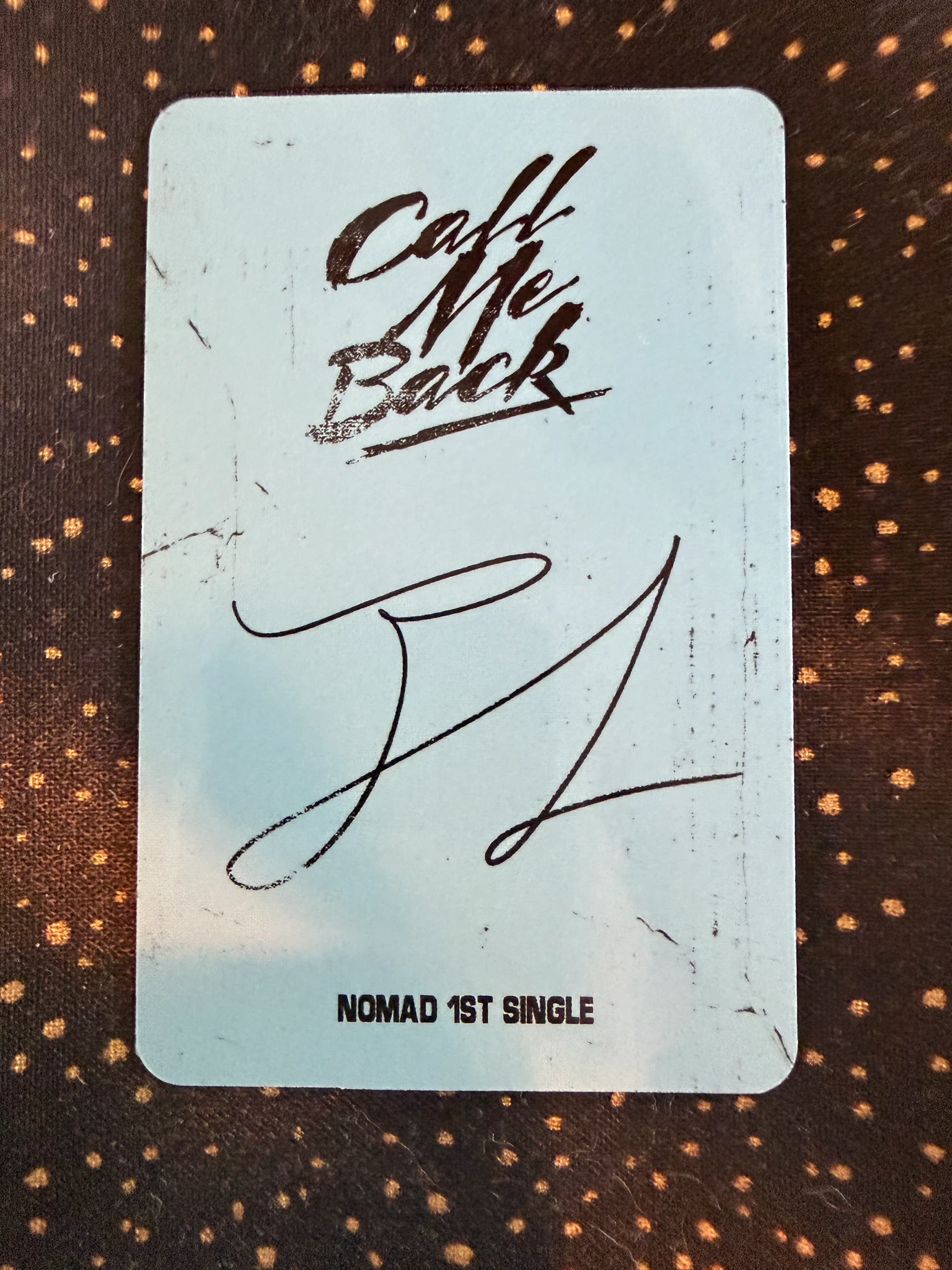 NOMAD One NOMAD - One - Call Me Back Album album photocard selfie listing photo 2