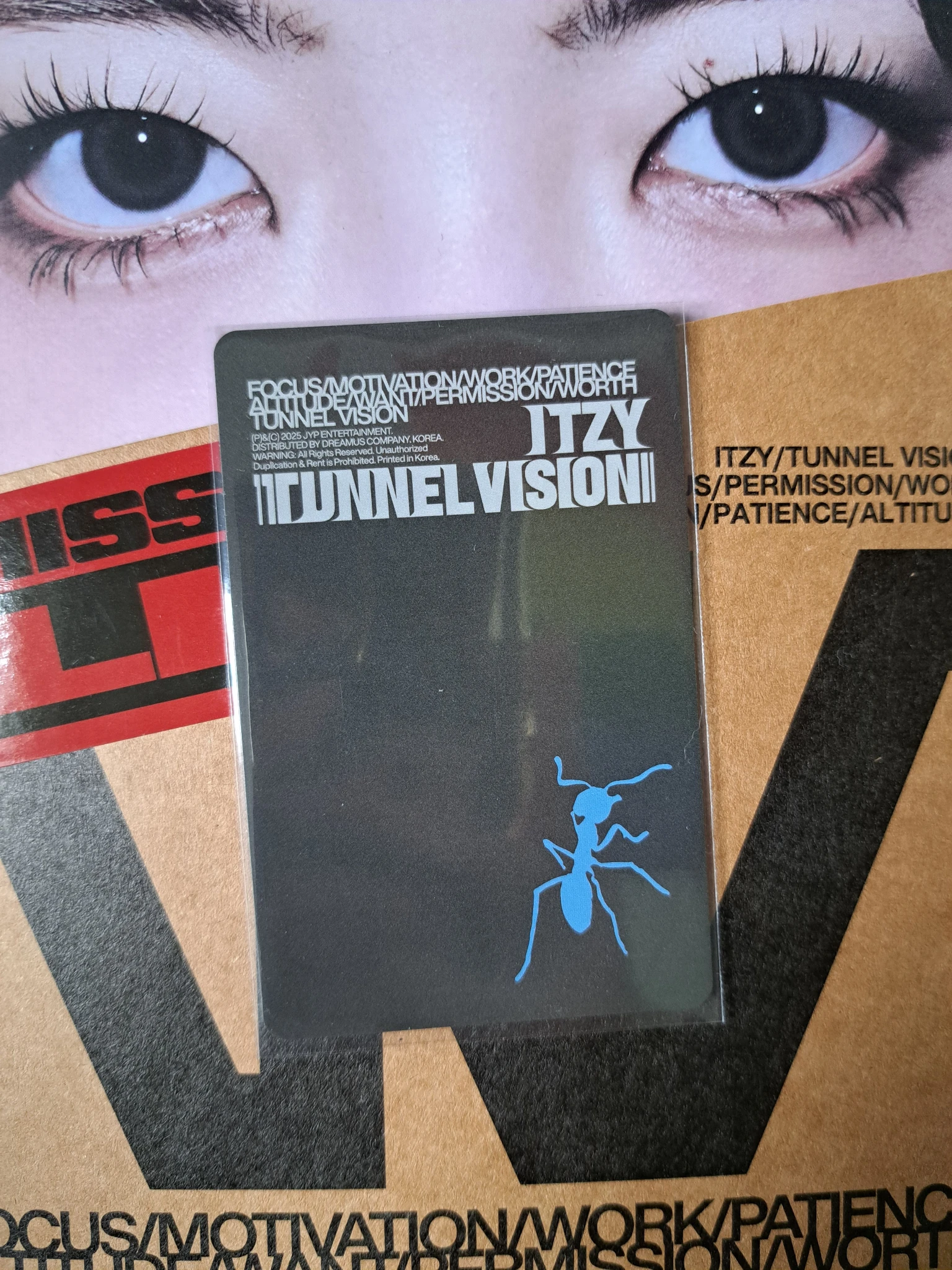 ITZY Lia ITZY - Lia - TUNNEL VISION Album album photocard poca album B version listing photo 2