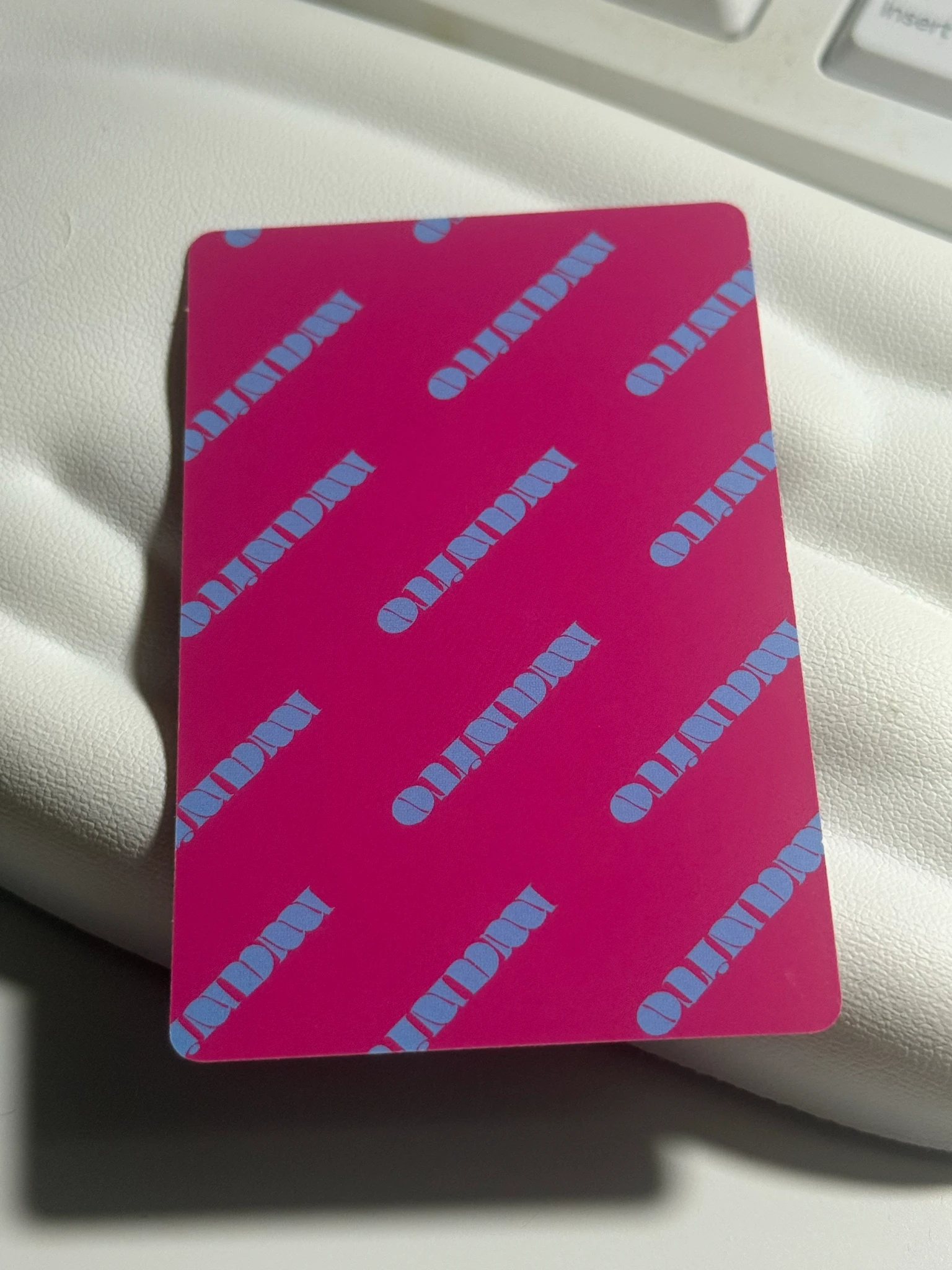 QWER Magenta QWER - Magenta - Manito Album album photocard listing photo 2