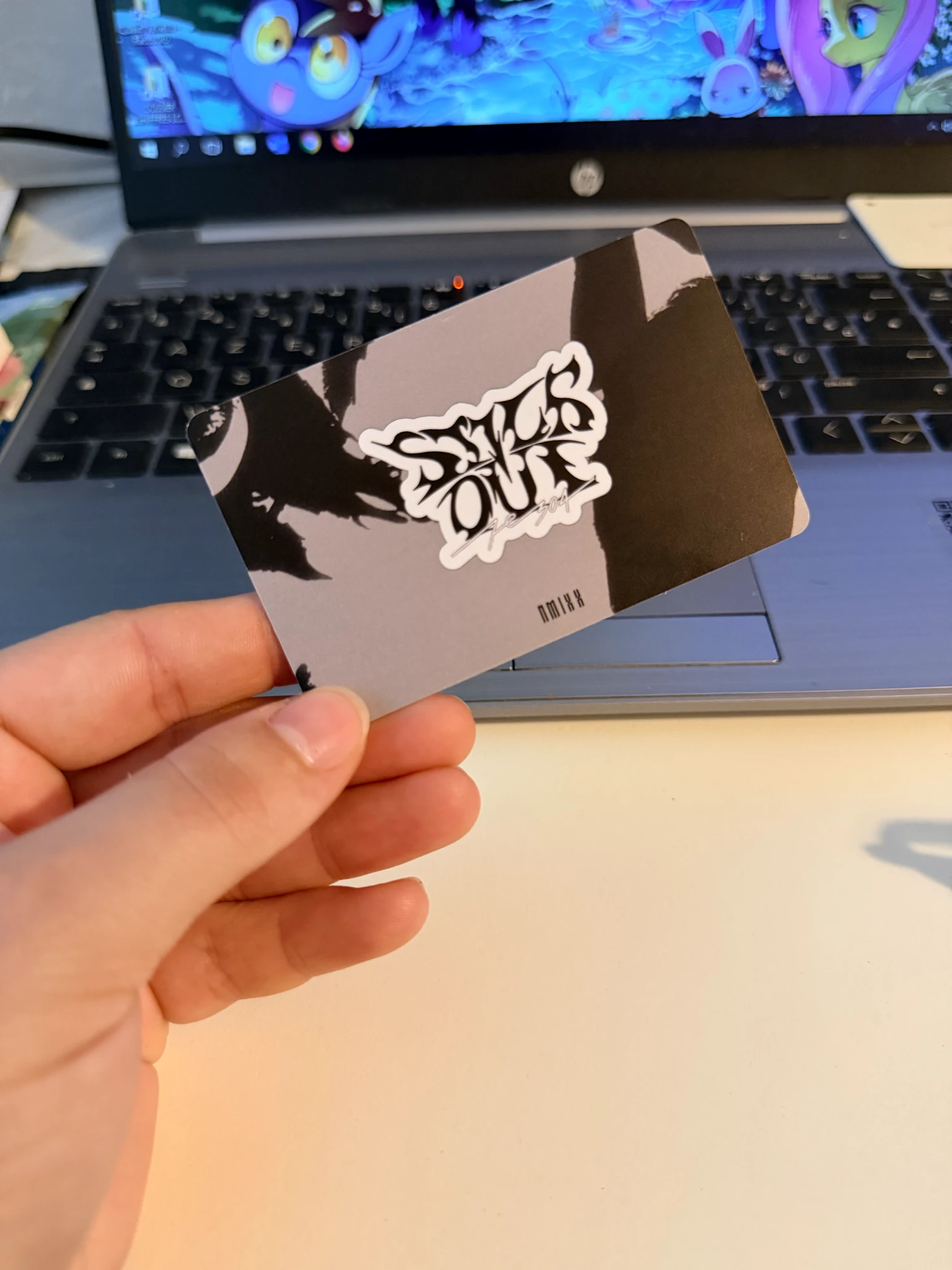 NMIXX Lily NMIXX - Lily - Fe3O4: STICK OUT Album withfans / yizhiyu (yzy) video call/fancall set benefit id card listing photo 2