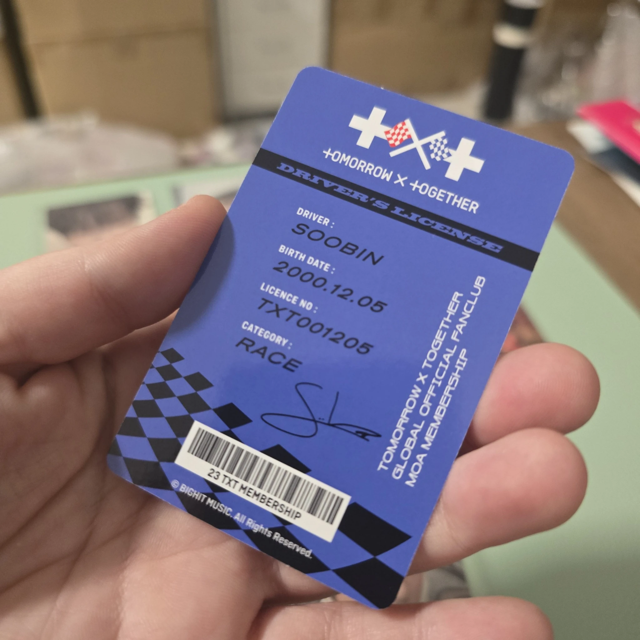 TOMORROW X TOGETHER Soobin TOMORROW X TOGETHER - Soobin - MOA Membership KIT 2023 Other listing photo 2