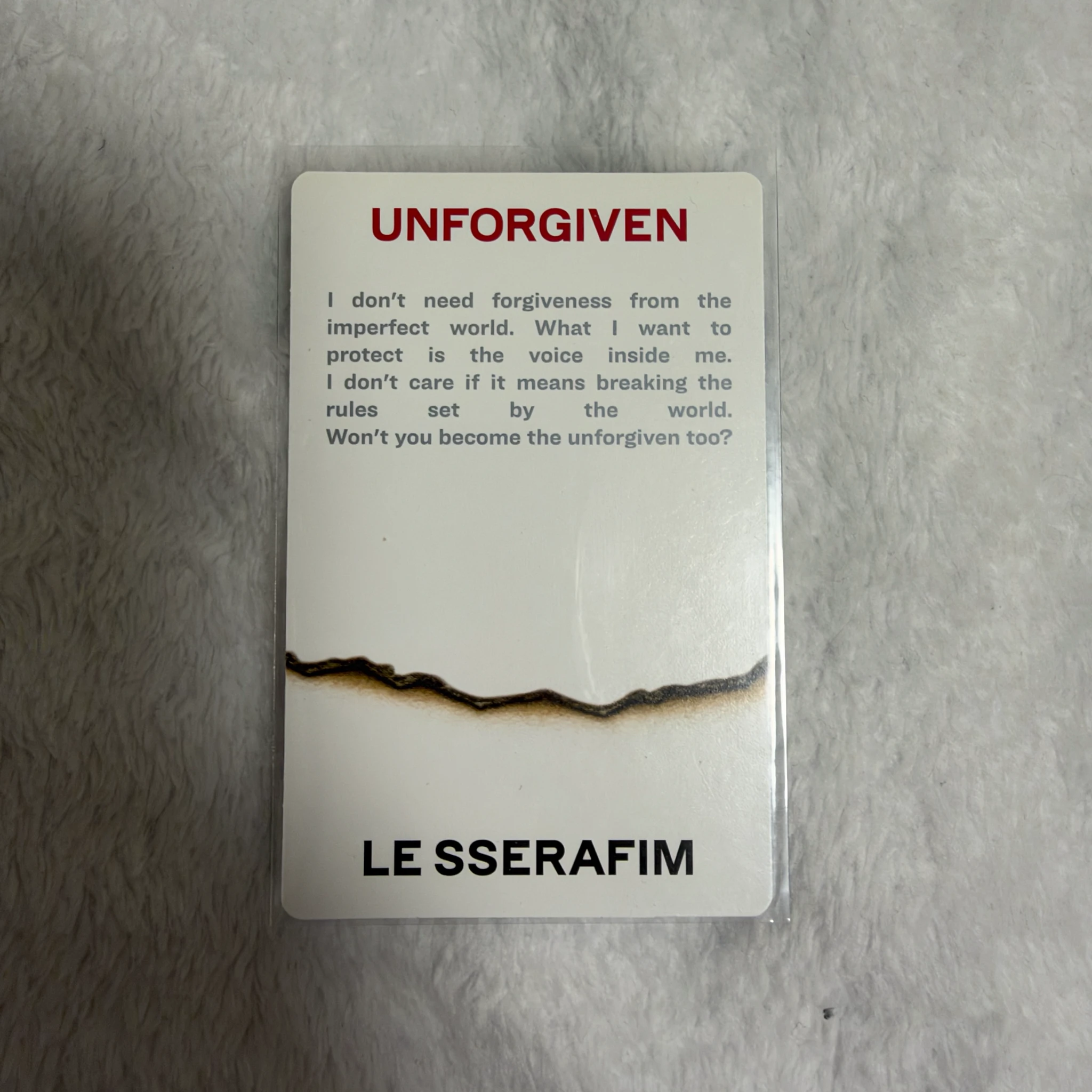 LE SSERAFIM Sakura LE SSERAFIM - Sakura - UNFORGIVEN Album album photocard bloody rose version listing photo 2