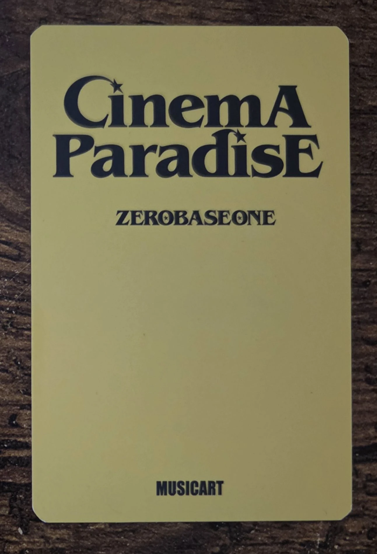 ZEROBASEONE Gyuvin ZEROBASEONE - Gyuvin - Cinema Paradise Album musicart (music art) video call (fancall) listing photo 2