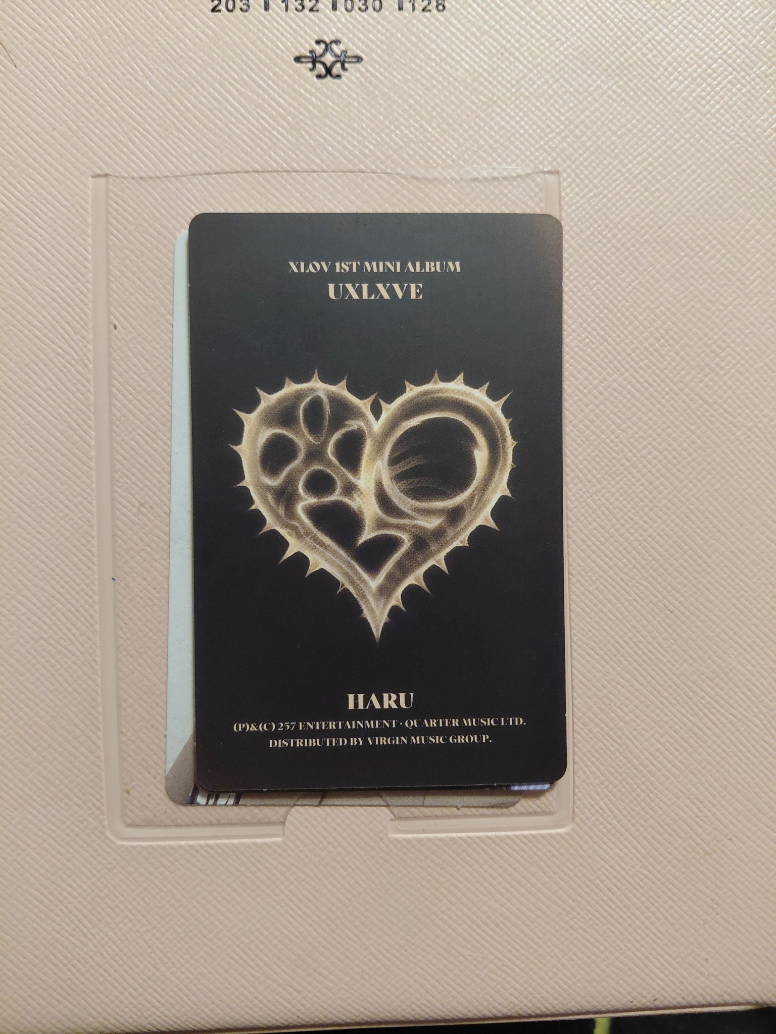 XLOV Haru XLOV - Haru - UXLXVE Album album photocard US exclusive N version listing photo 2
