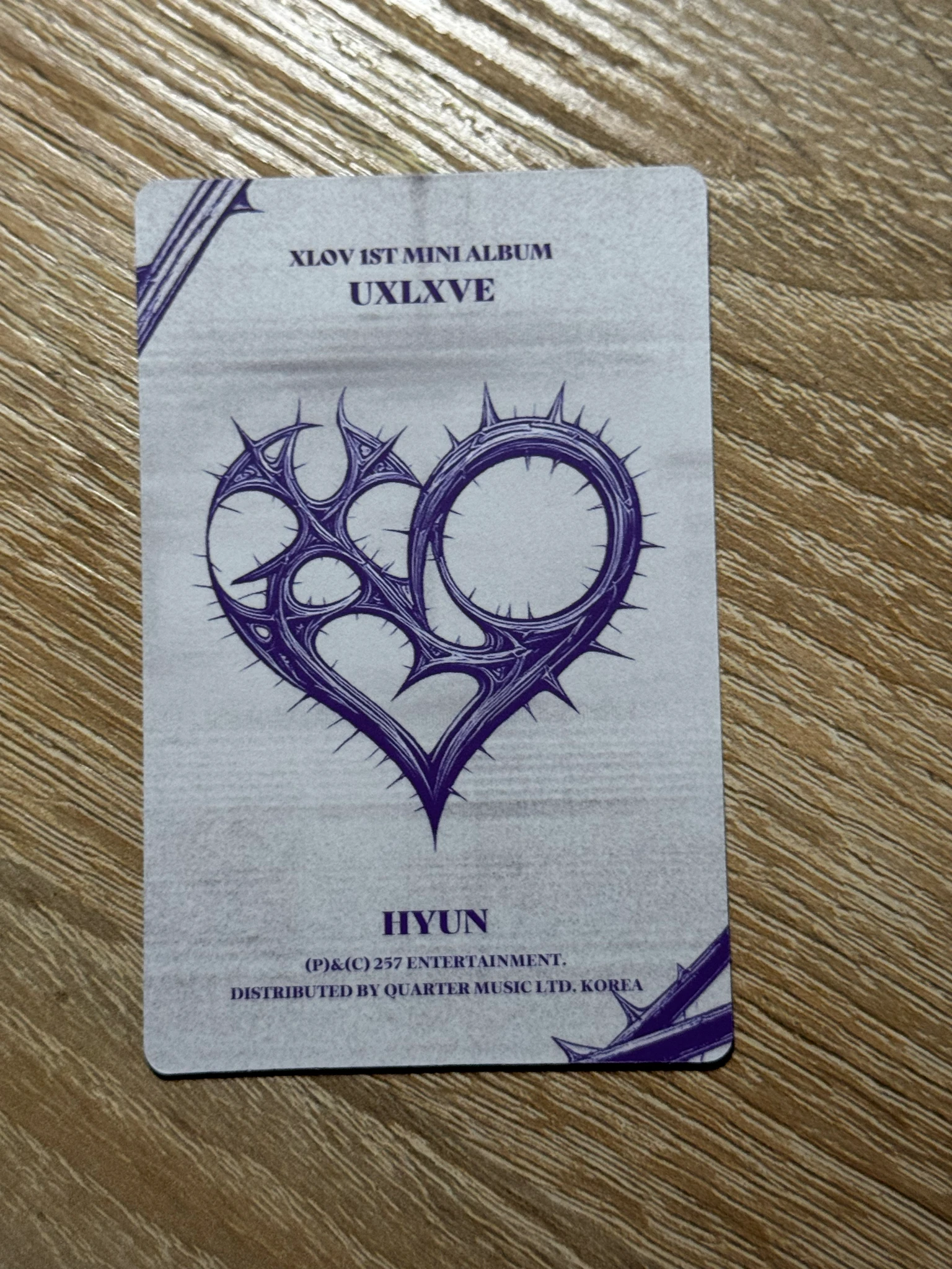XLOV Hyun XLOV - Hyun - UXLXVE Album album photocard N version listing photo 2