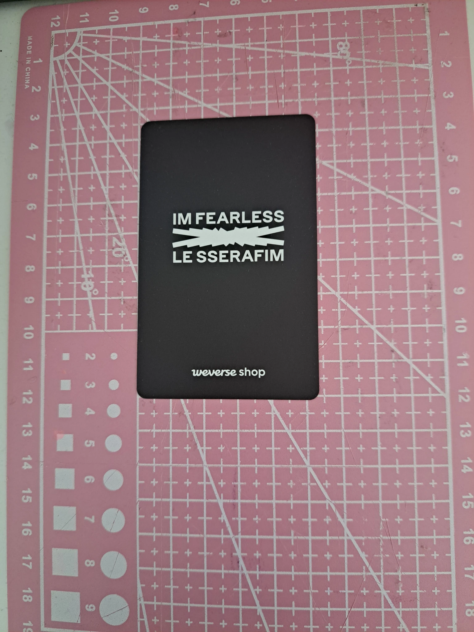 LE SSERAFIM Huh Yunjin LE SSERAFIM - Huh Yunjin - FEARLESS Album pre-order benefit weverse global listing photo 2