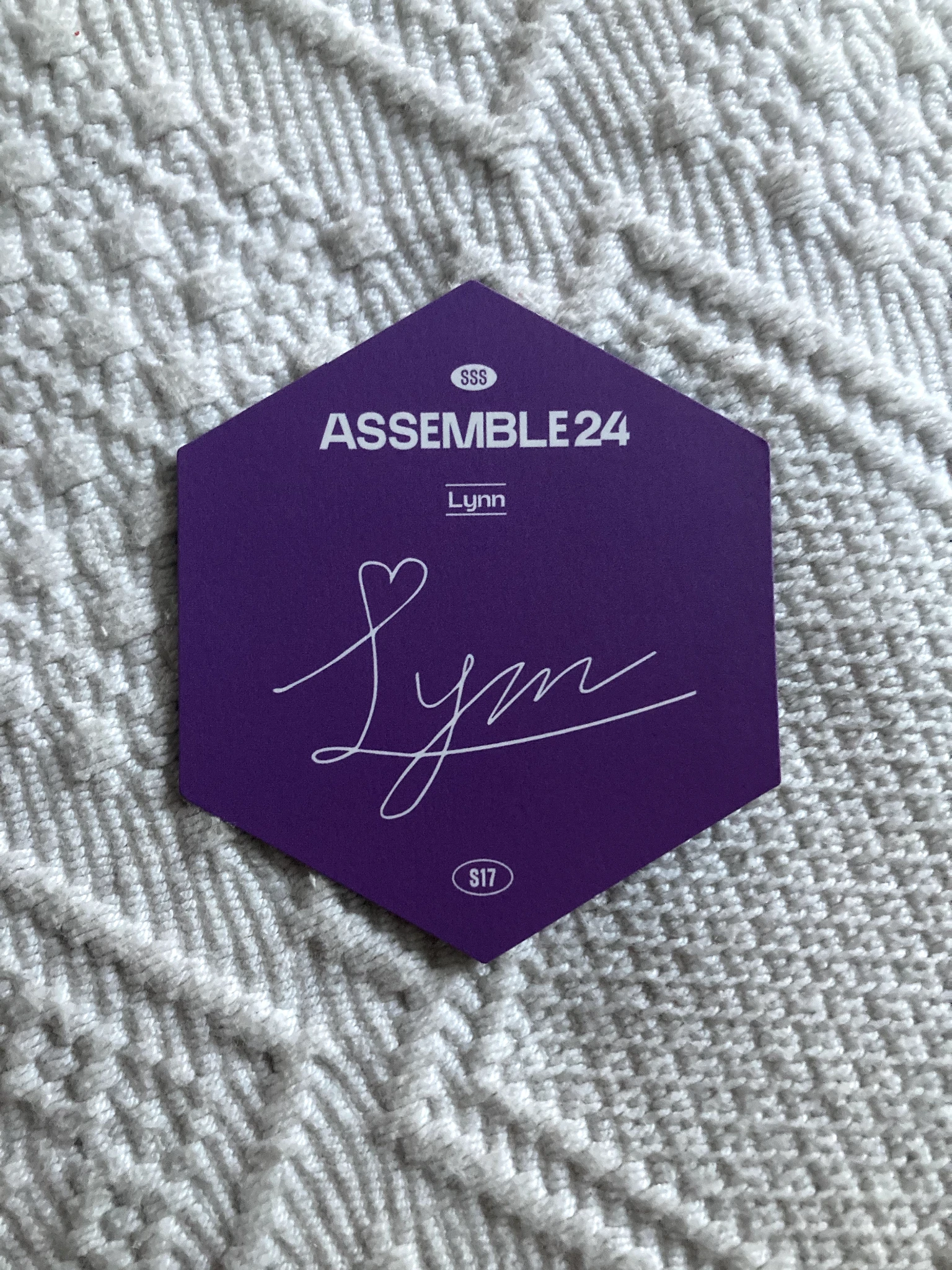 tripleS Lynn tripleS - Lynn - Assemble24 Album symbol card album inclusion listing photo 2