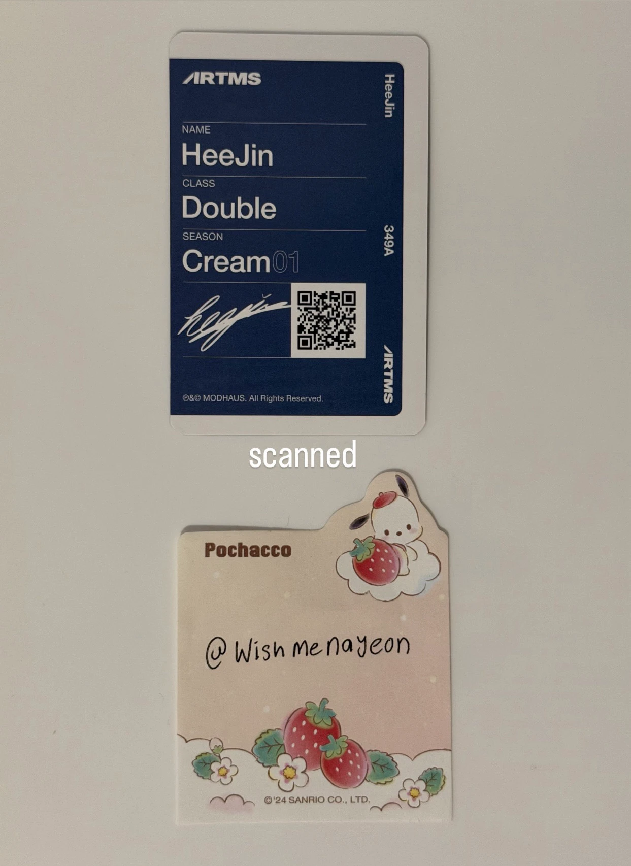 ARTMS HeeJin ARTMS - HeeJin - Cream01 Physical Objekts Other merch photocard listing photo 2
