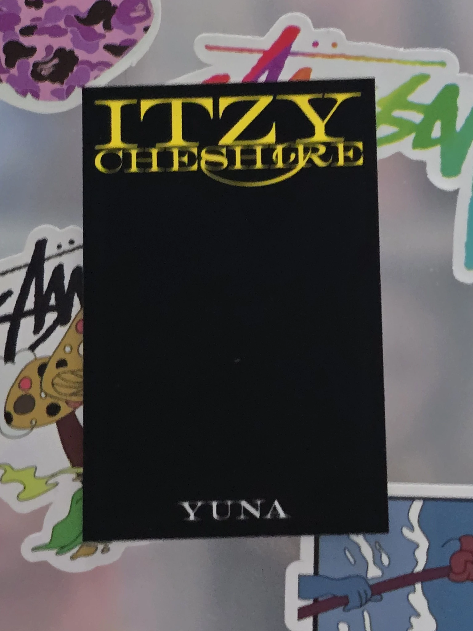 ITZY Yuna ITZY - Yuna - Cheshire Album album photocard standard version neon photocard non-selfie concept photocard listing photo 2