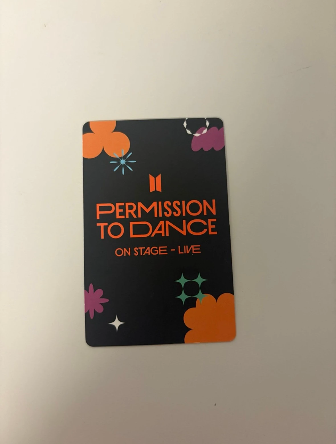 BTS V BTS-V-Album-Permission to Dance Live Album listing photo 2