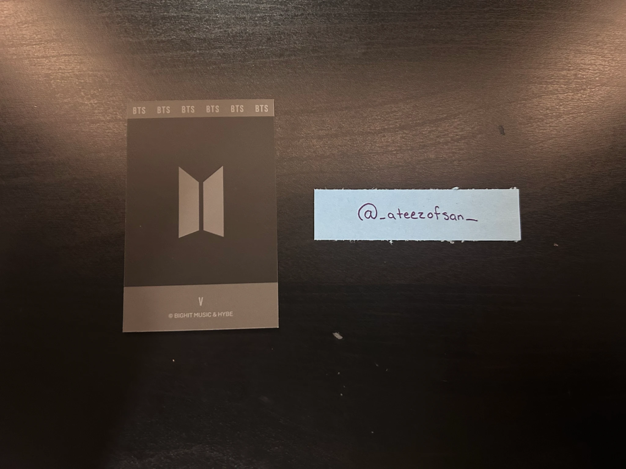 BTS V BTS - V - ARMY Bomb Ver. 4 Other polaroid listing photo 2